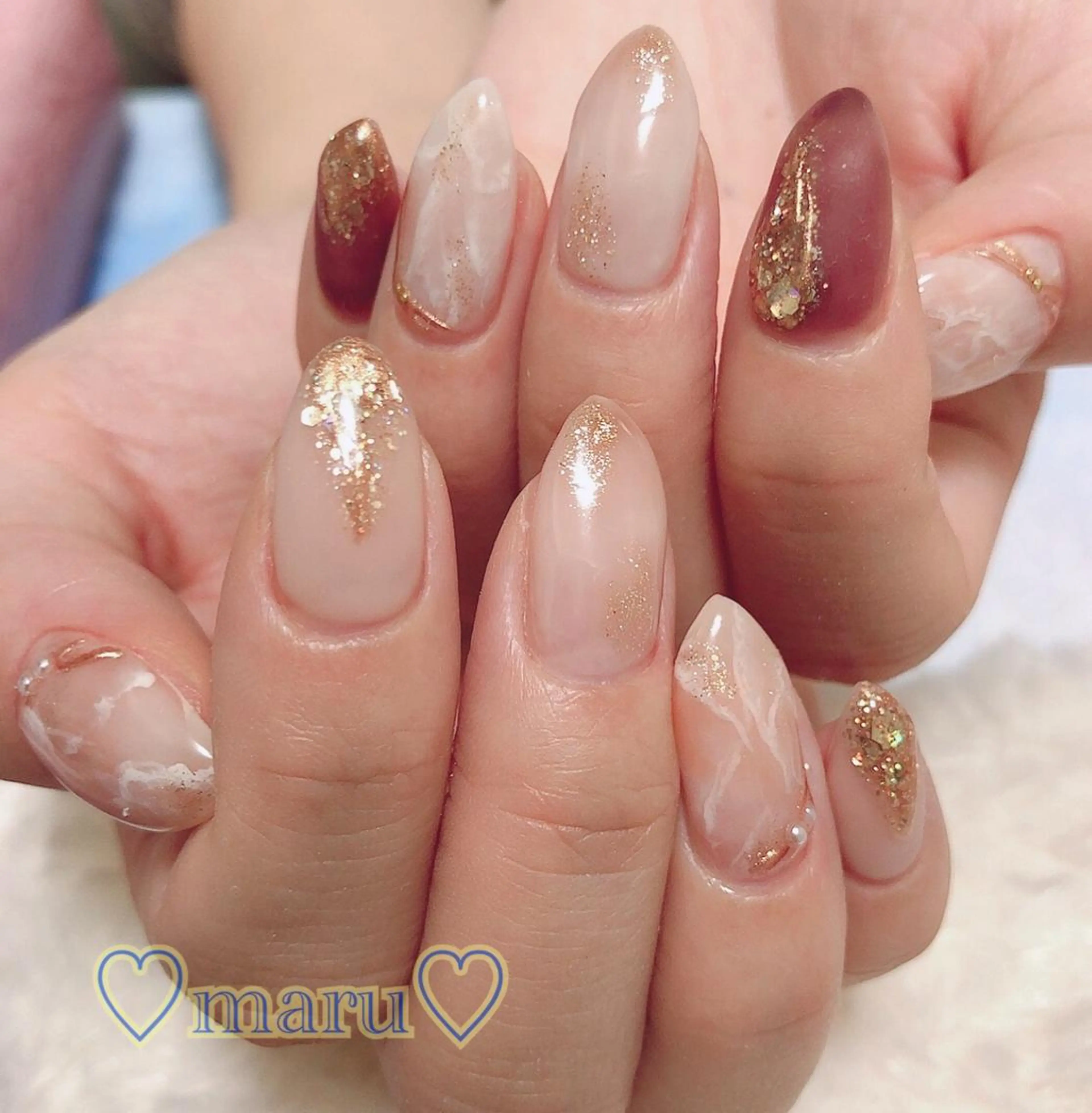 ネイル ハンドネイル フットネイル まるみ ♡のネイルデザイン