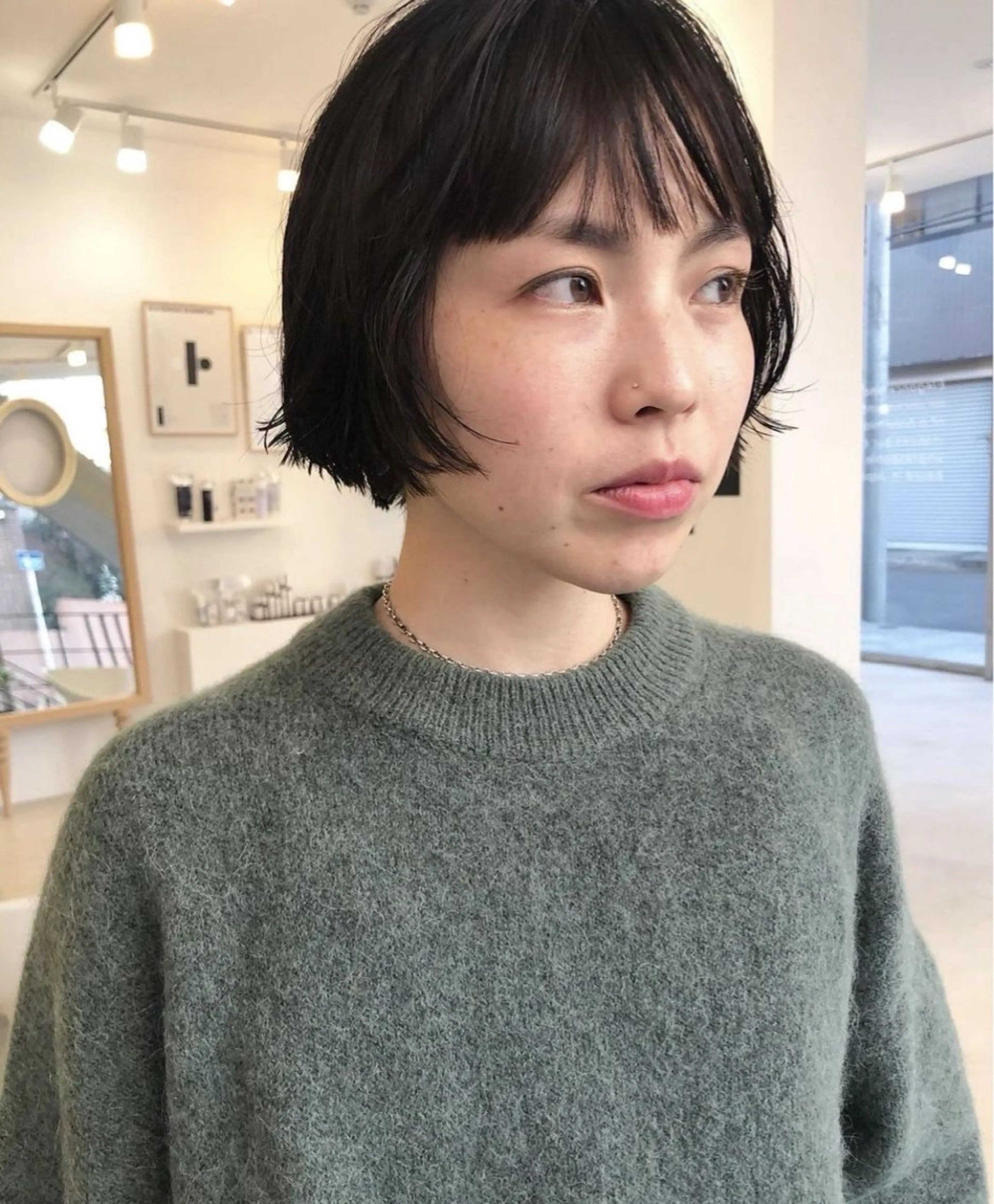ショート 加藤木麻彩 NEROのヘアスタイル
