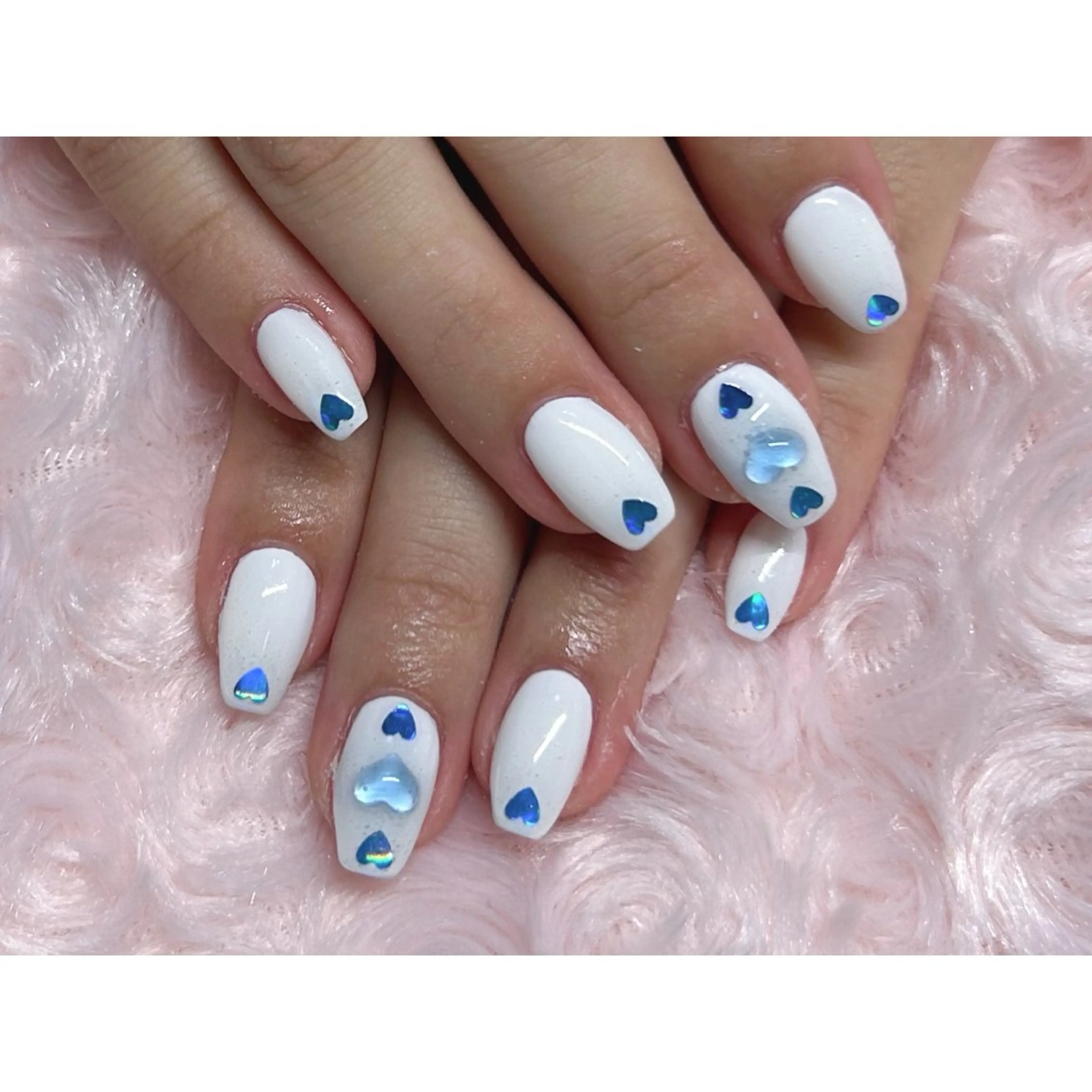 ネイル ハンドネイル 横浜駅東口 🐬🫧 ｵｰﾀのネイルデザイン