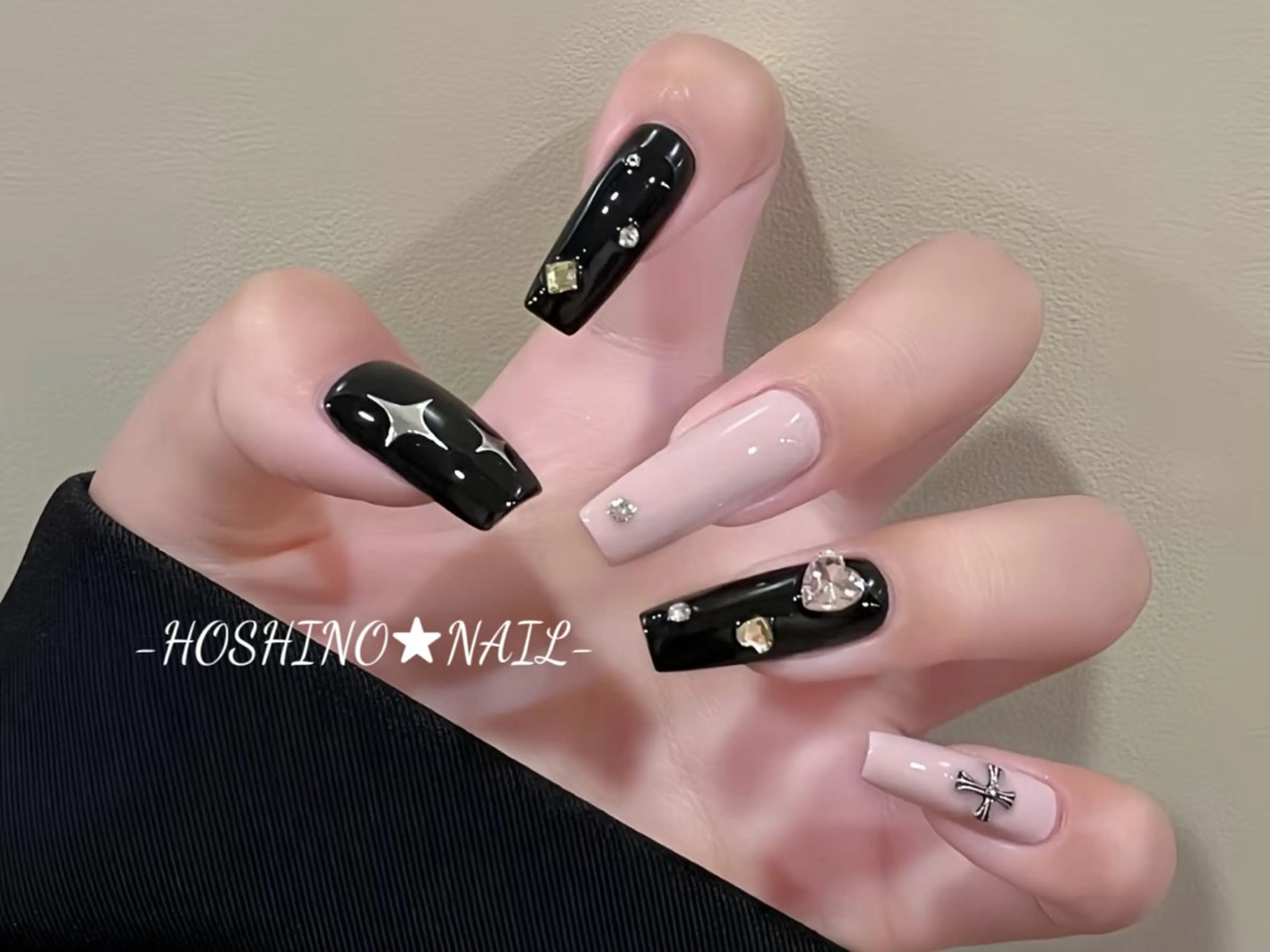 ネイル 長さ出し フットネイル ジェルネイル 韓国ネイル マグネットネイル ハンドネイル ★HOSHINO NAIL★新宿店のネイルデザイン