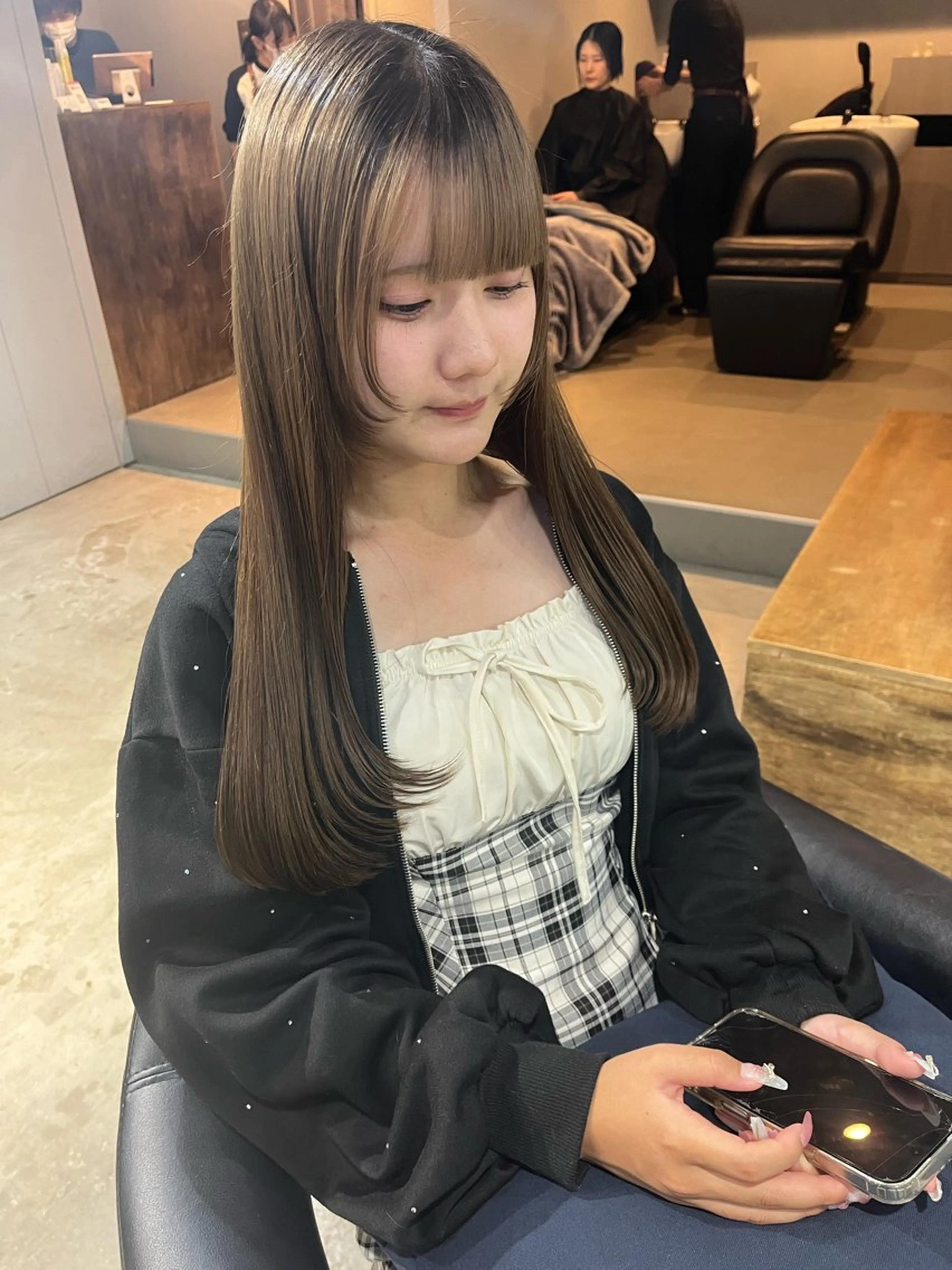 ミディアム レイヤーカット 【arc】 佐藤未希穂/レイヤーのヘアスタイル