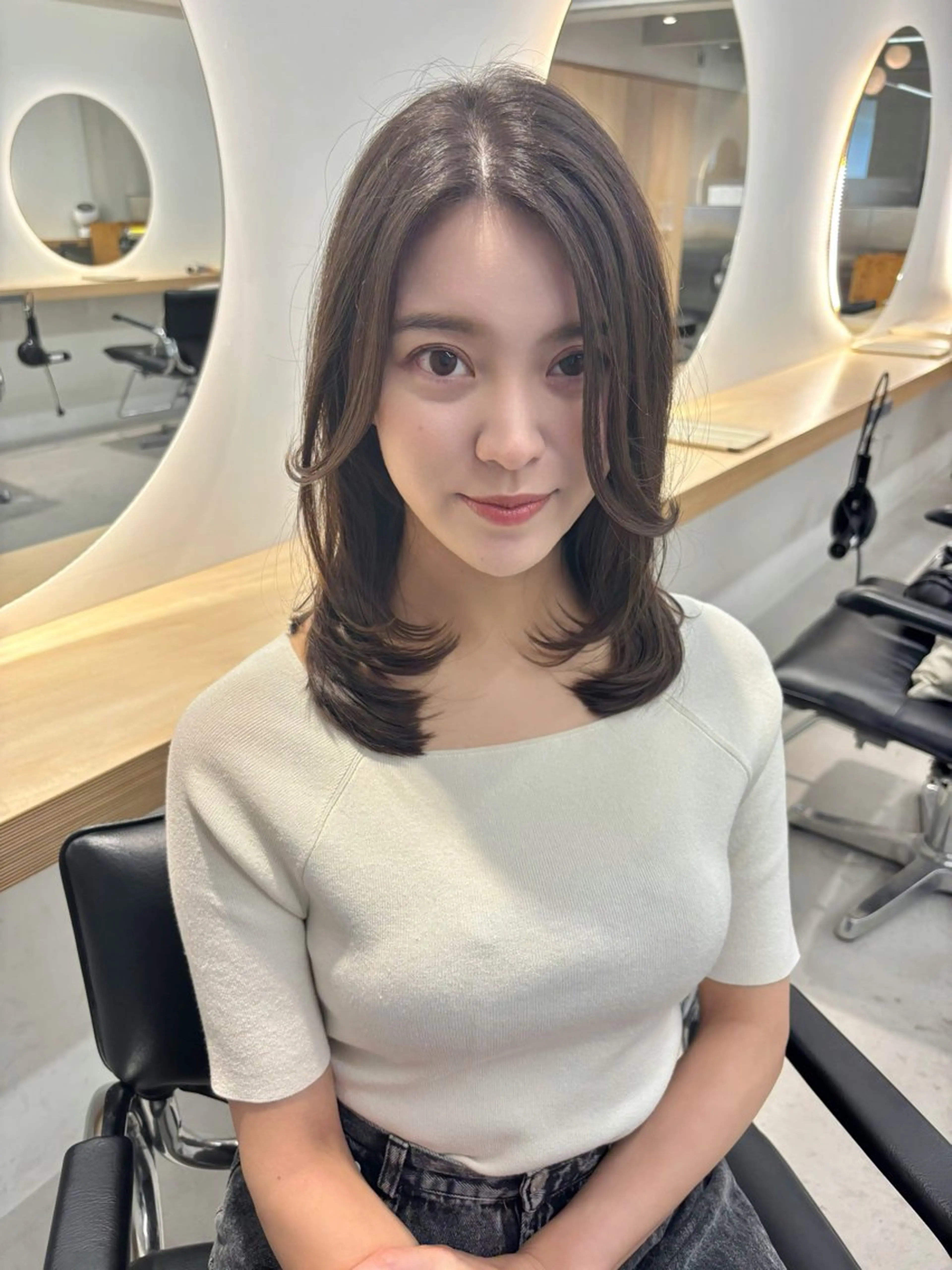 カット+ ケアカラー🩵の写真