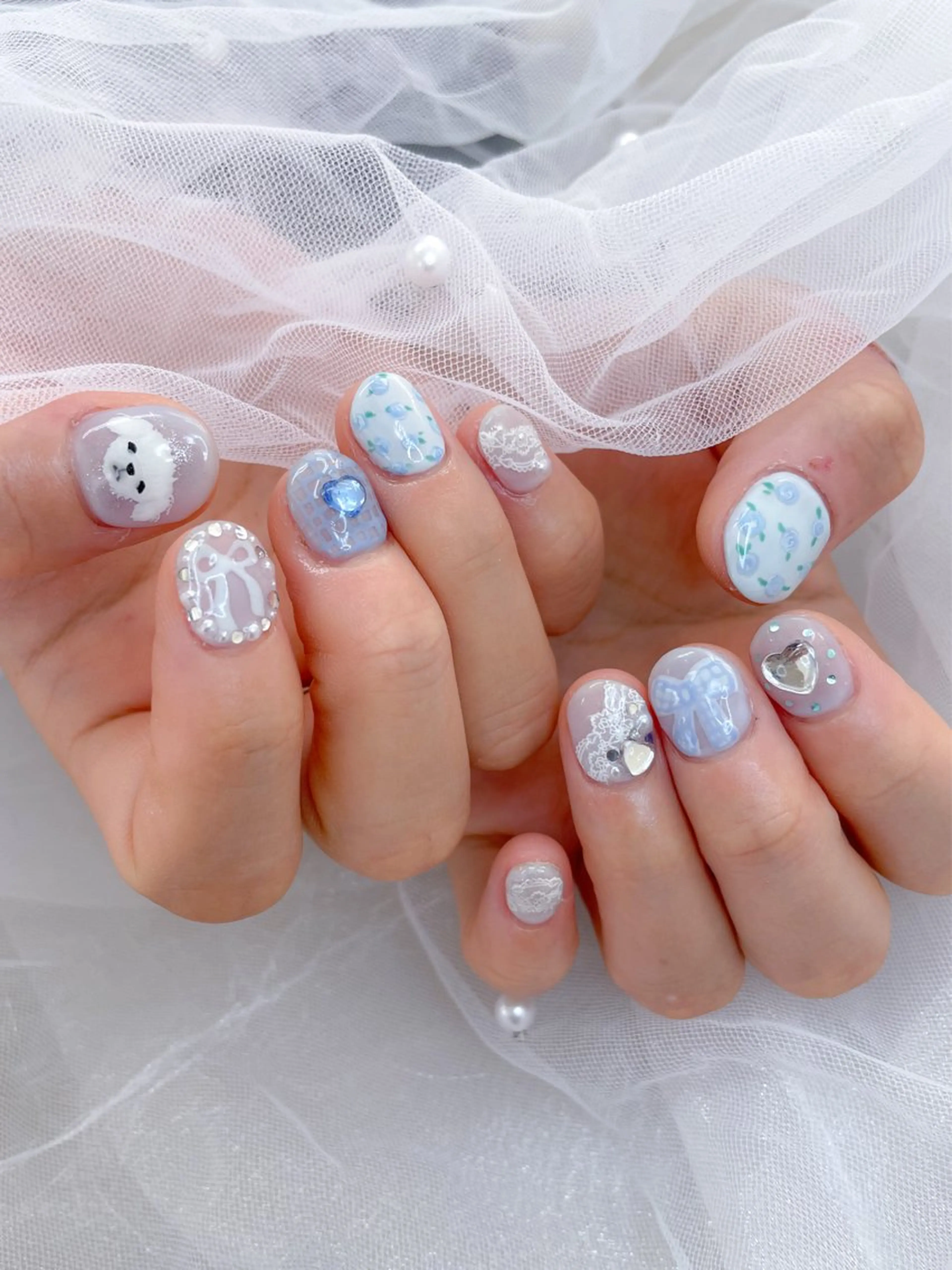 ネイル リボン ハンドネイル 五十嵐 美智のネイルデザイン