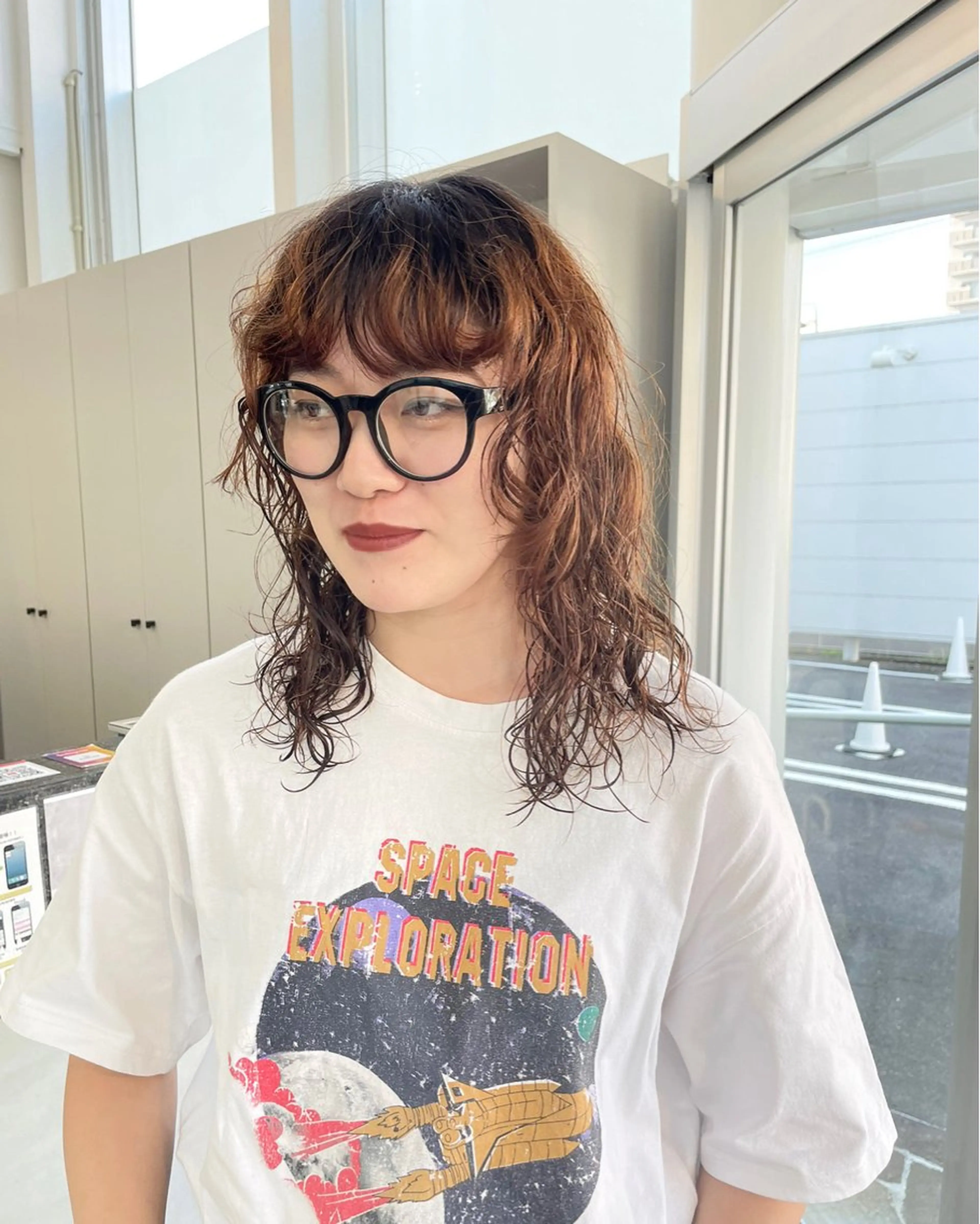 ミディアム パーマ tomo🍒パーマ ハイトーン似合わせのヘアスタイル