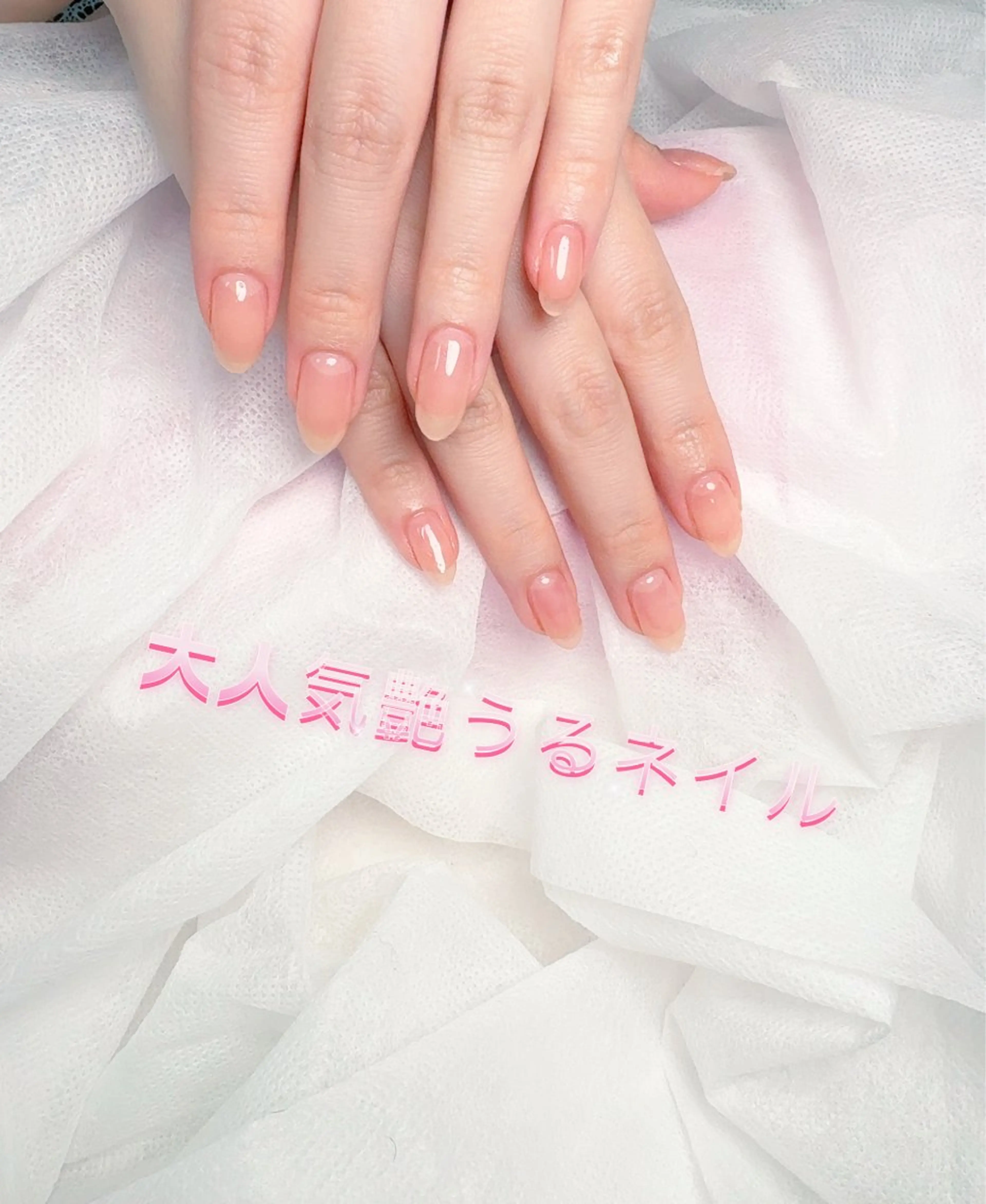 ネイル pink ladyサロン所属・べ にのネイルデザイン
