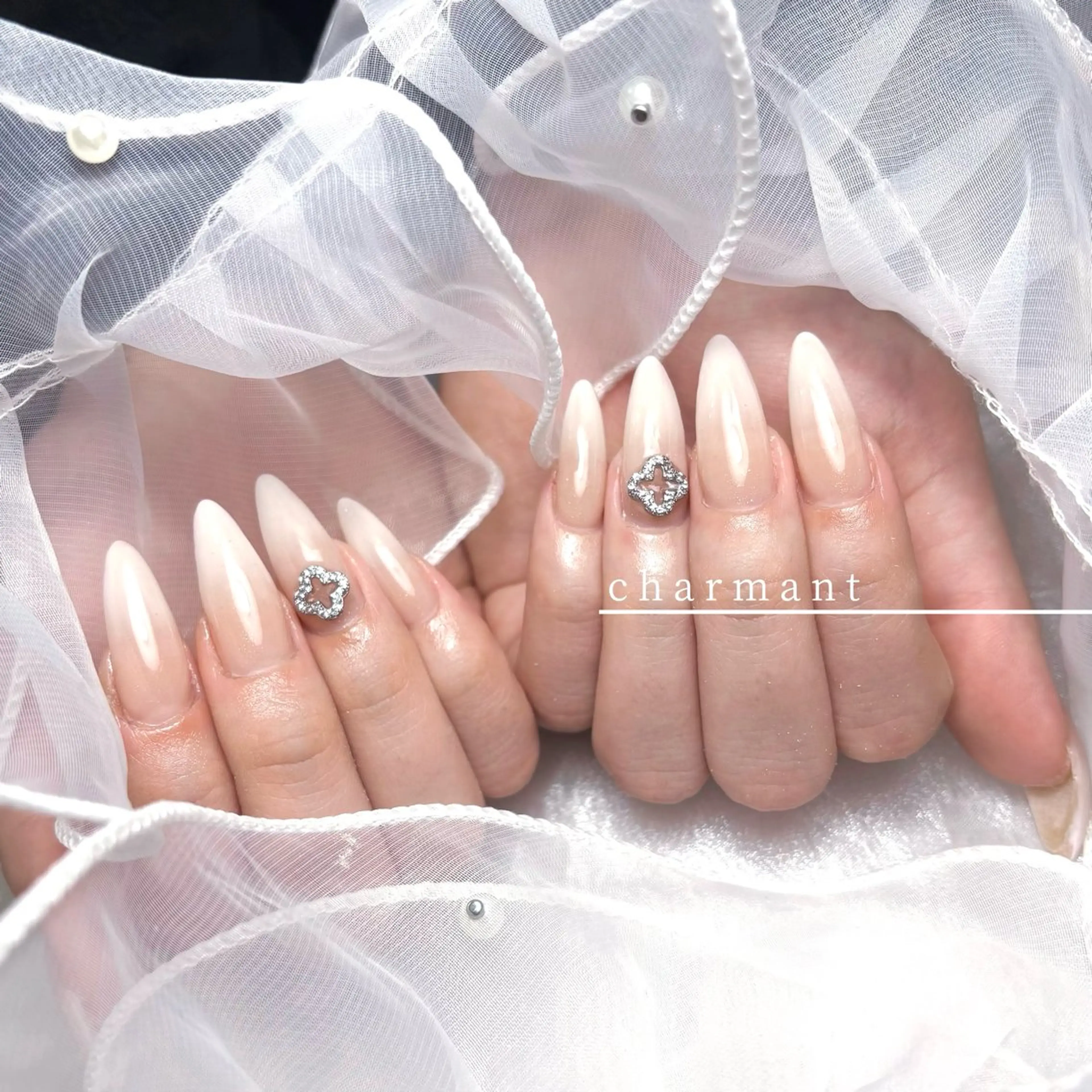 ネイル ハンドネイル charmant momokaのネイルデザイン