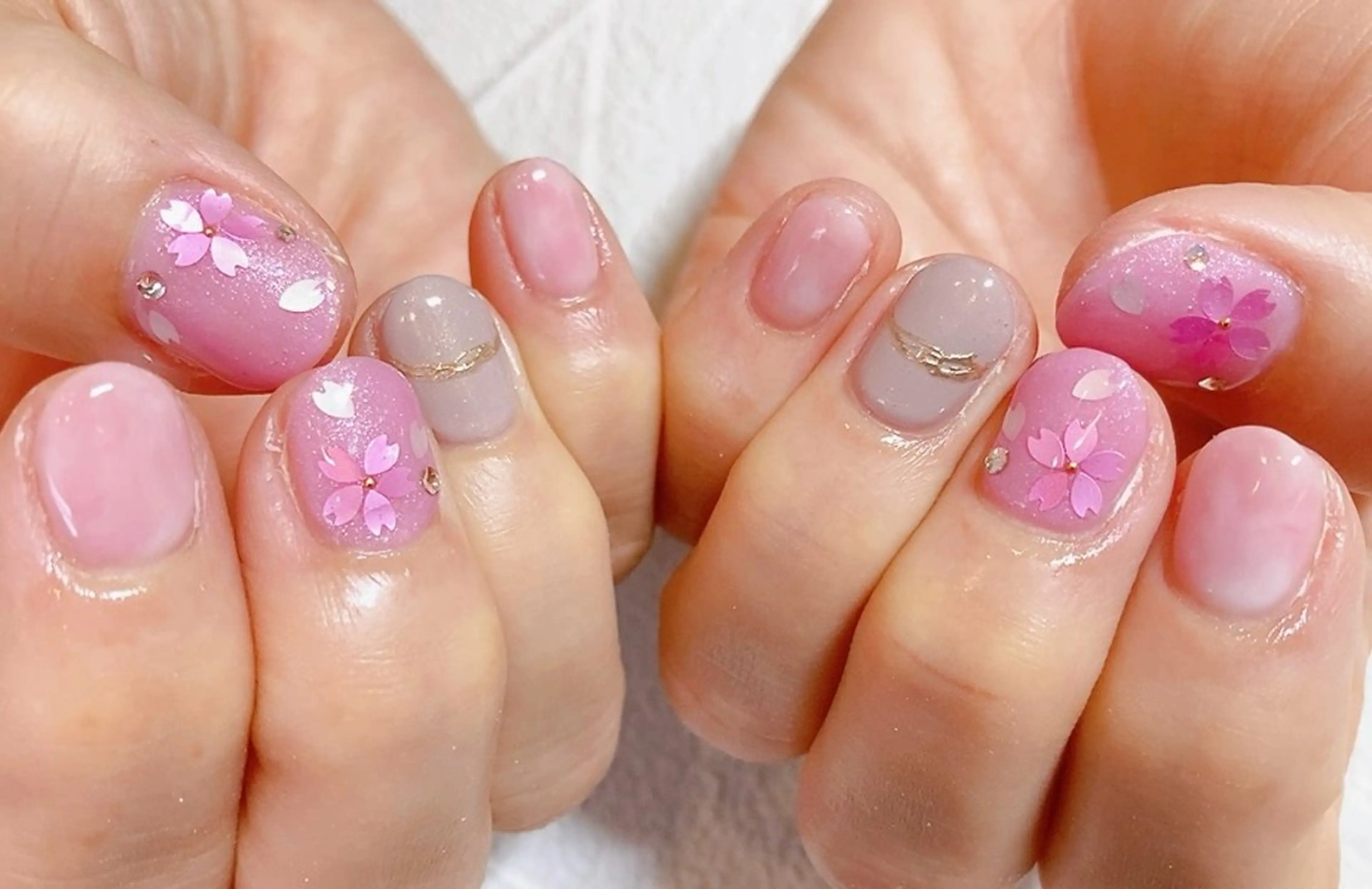 ネイル ハンドネイル tRING＊ しいの木台のネイルデザイン