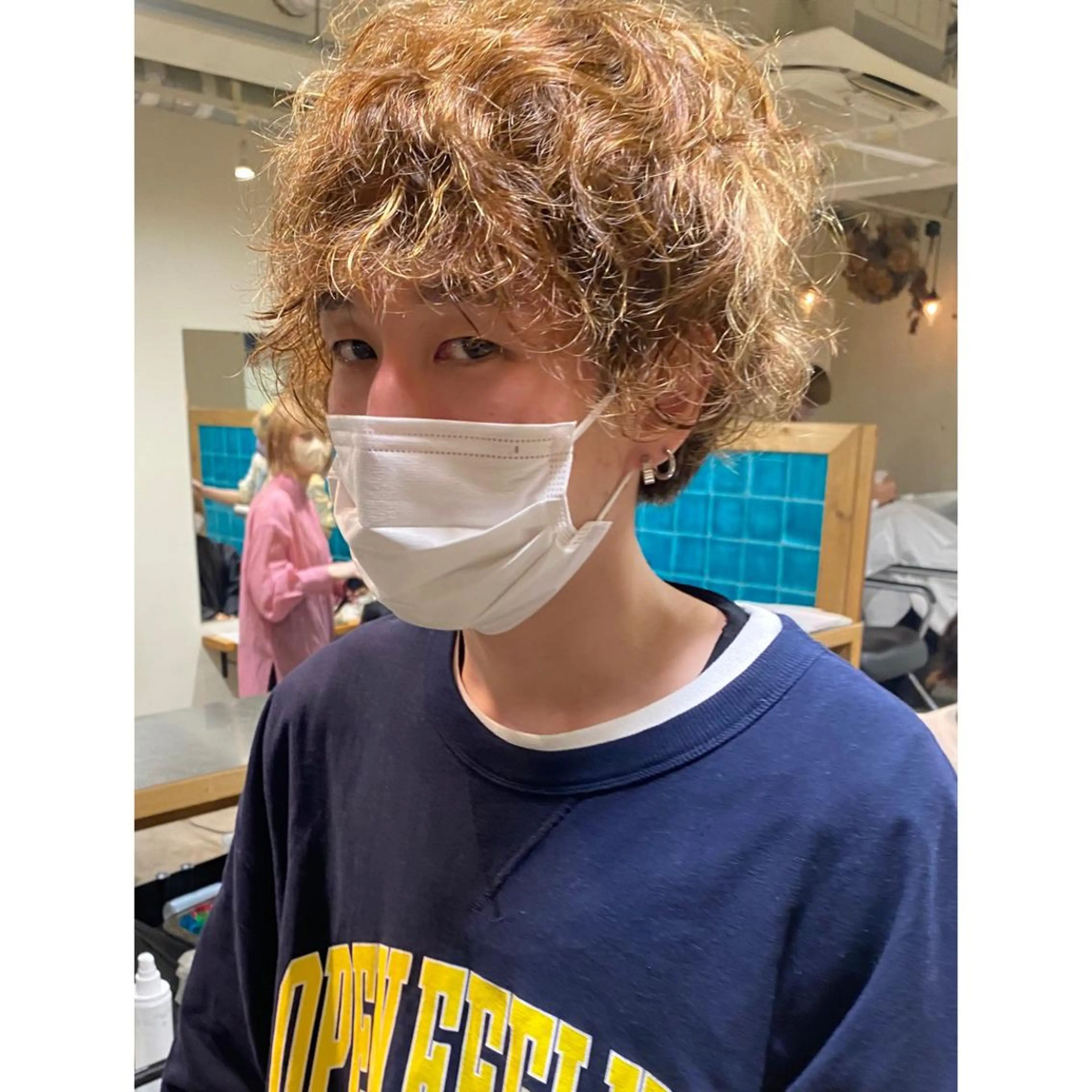 ミディアム パーマ メンズ カット パーマ トリートメント パーマ美容師 hanaのヘアスタイル