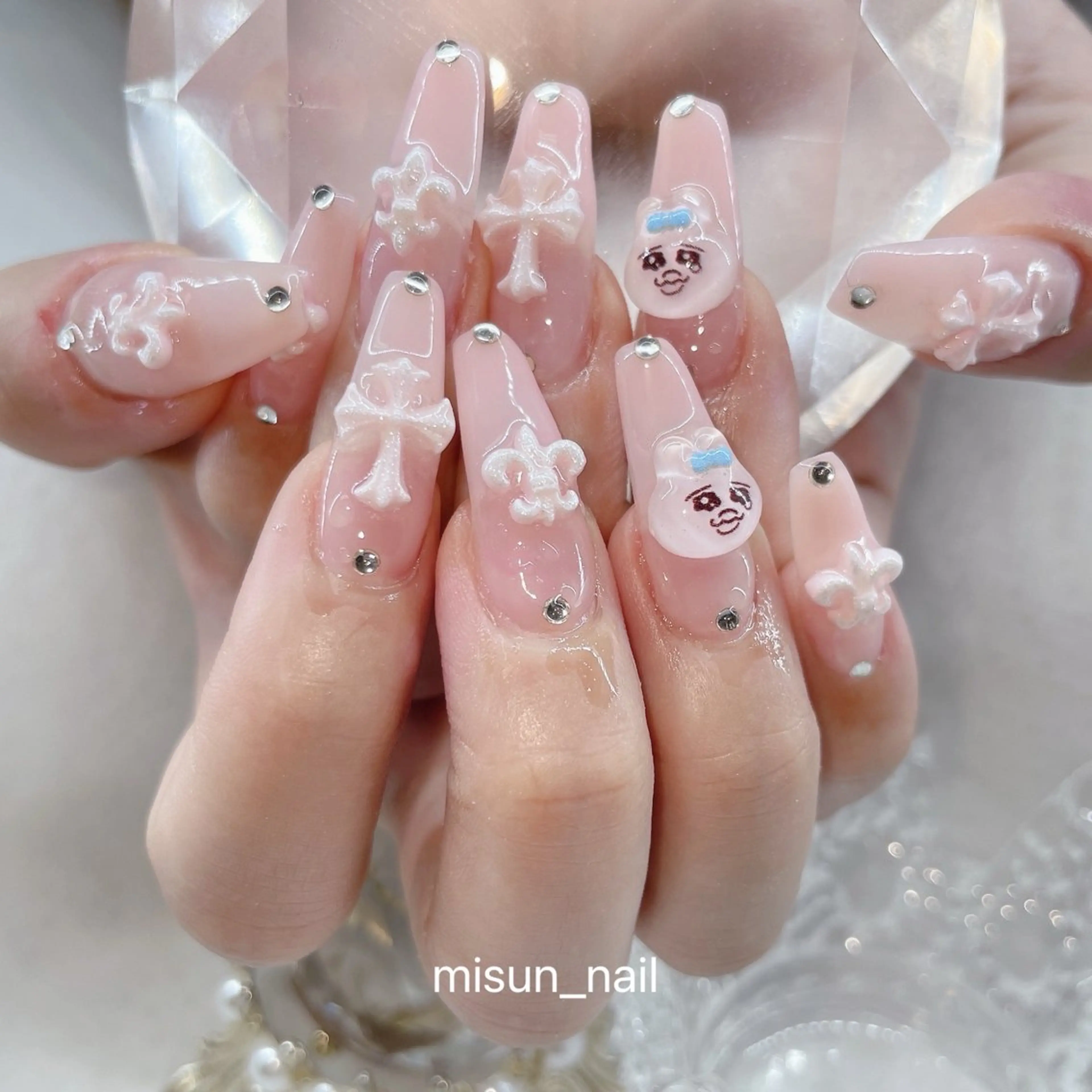 ネイル アートネイル オーロラネイル チークネイル 長さ出し フラッシュネイル misun_nail所属・misun_ nailのネイルデザイン
