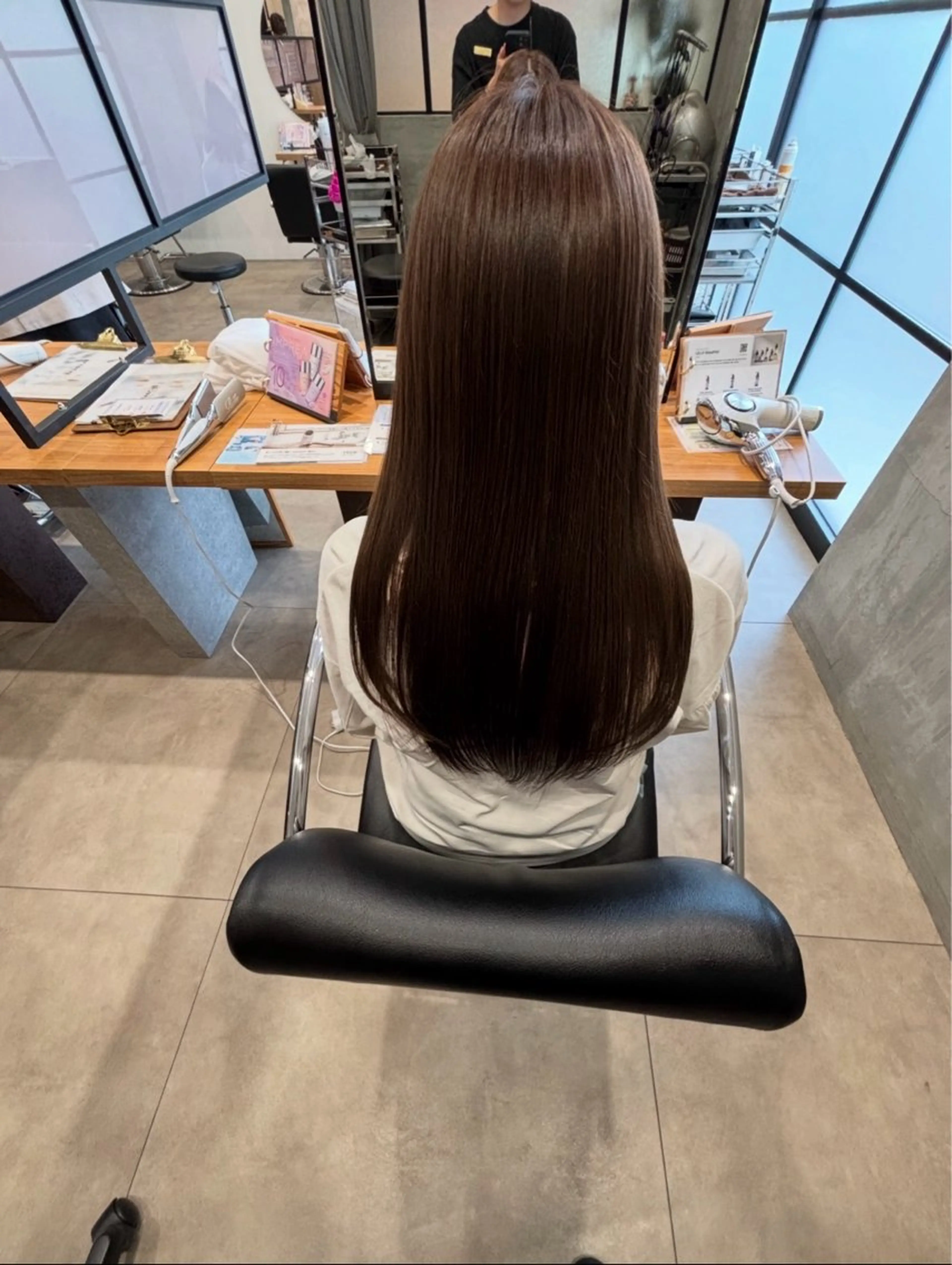 ロング カット 縮毛矯正 馬場 一輝のヘアスタイル