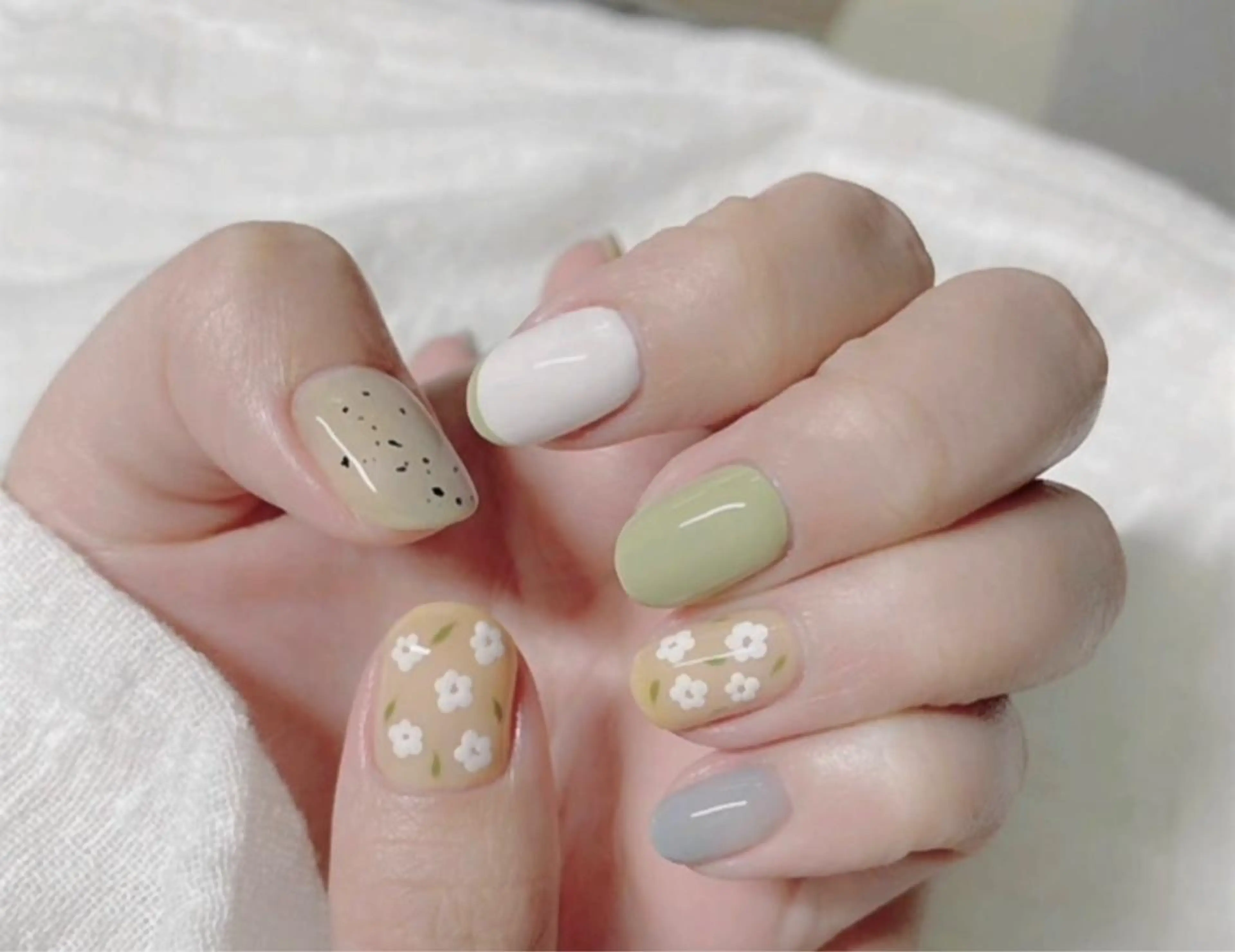 ネイル ハンドネイル YUYI.nail salonのネイルデザイン
