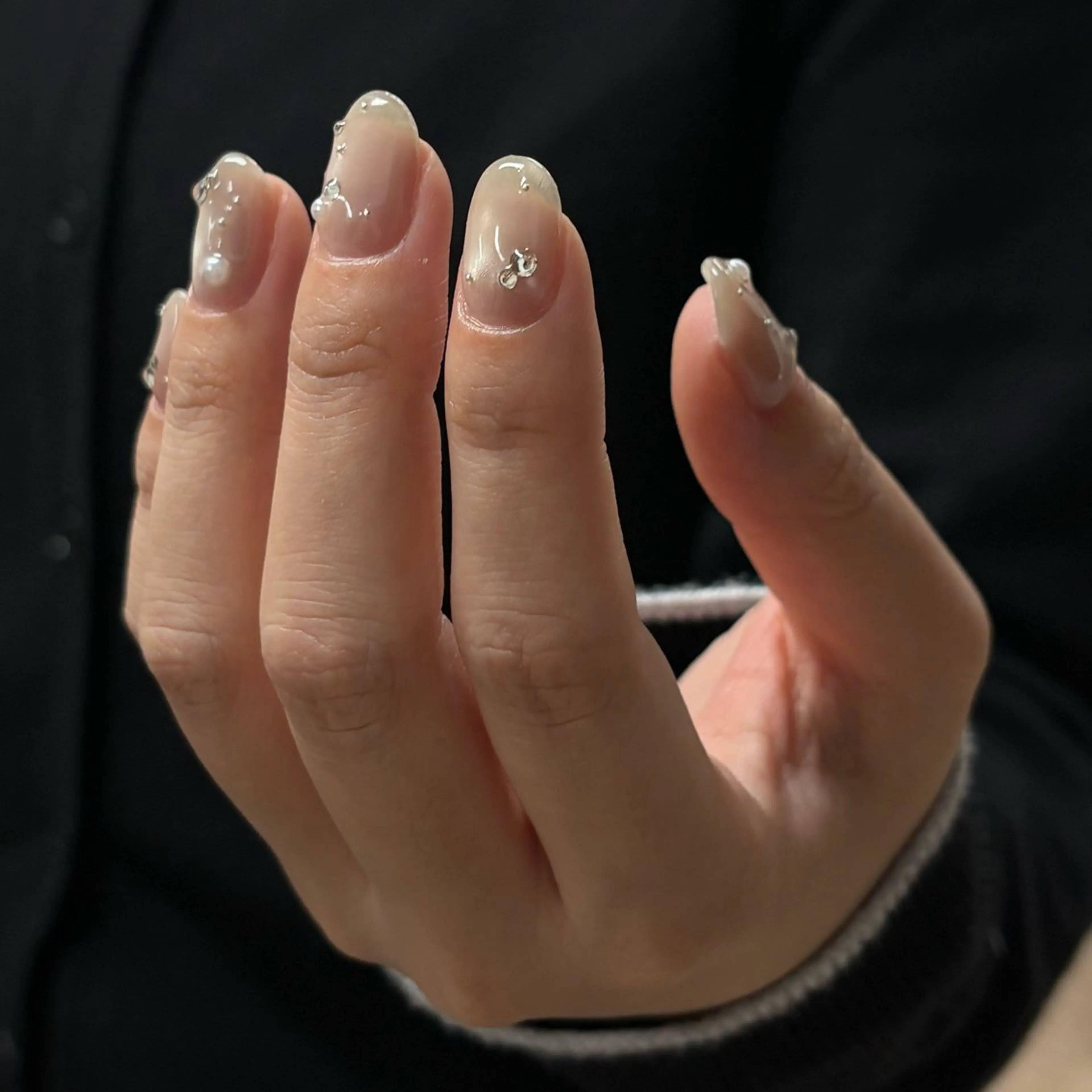 ネイル 持ち込み ハンドネイル GLADnail新宿 arisaのネイルデザイン