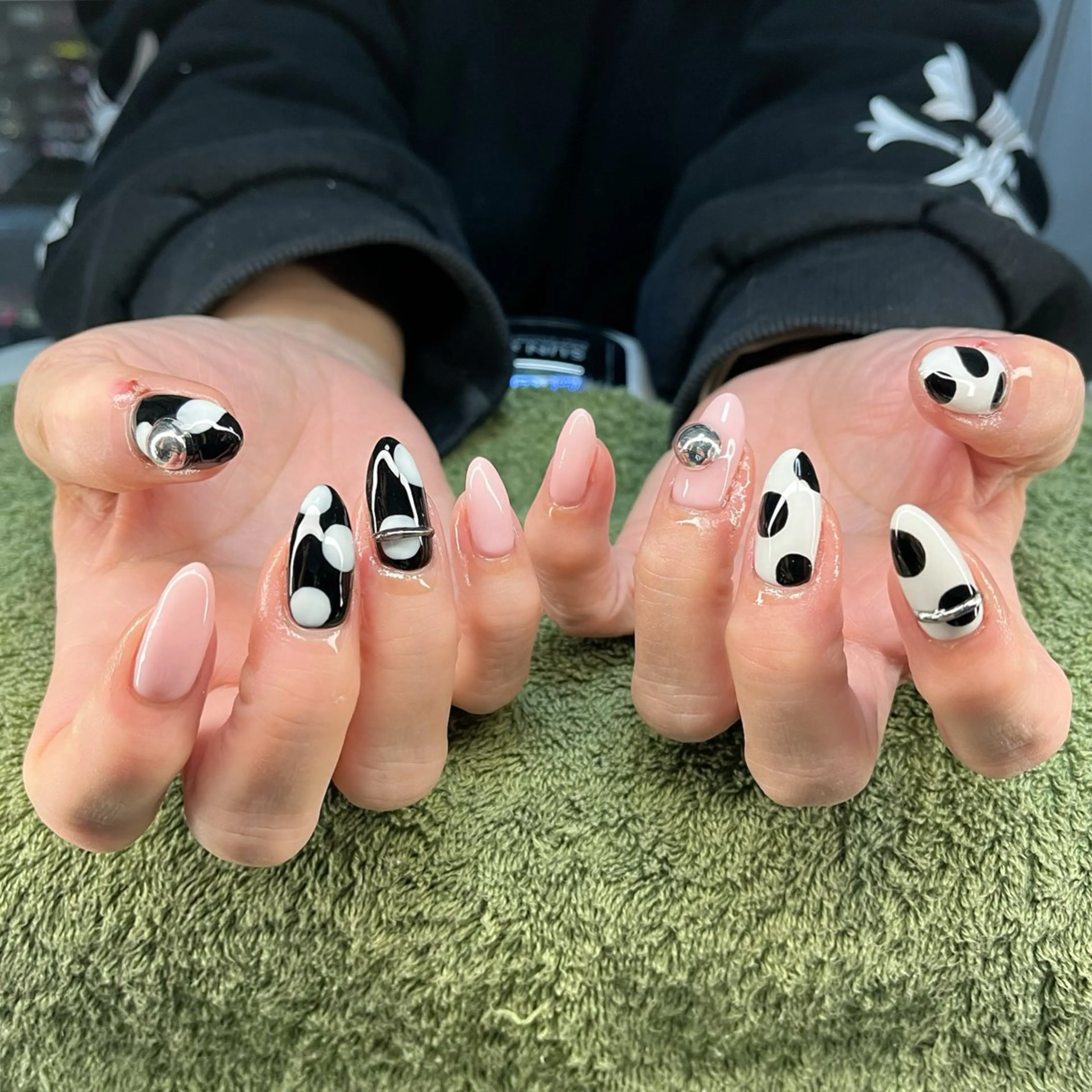 ネイル ハンドネイル フットネイル MHR nailのネイルデザイン