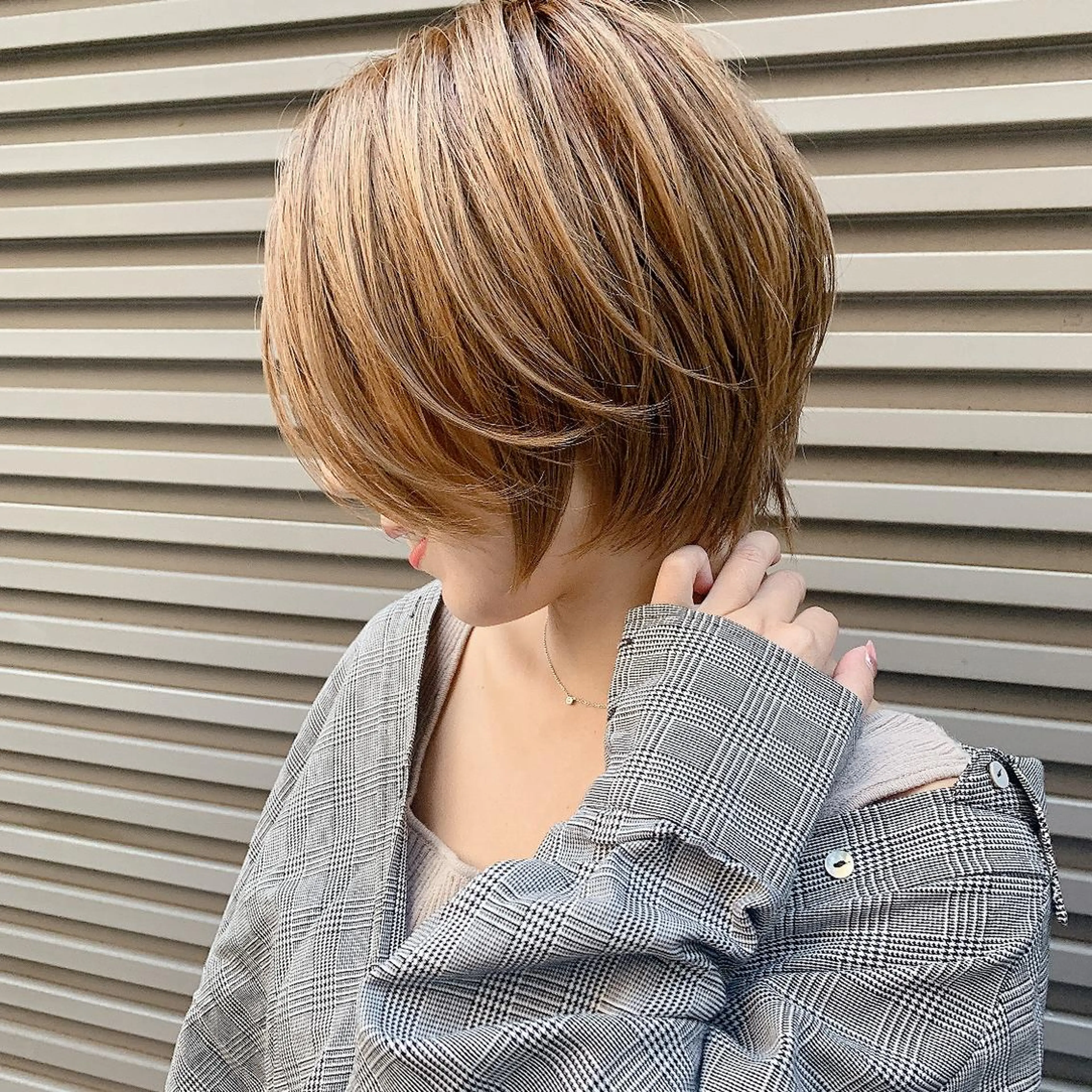 ショート calna by  elmo所属・ショート特化美容師 大阪京橋　大本　渉のヘアスタイル