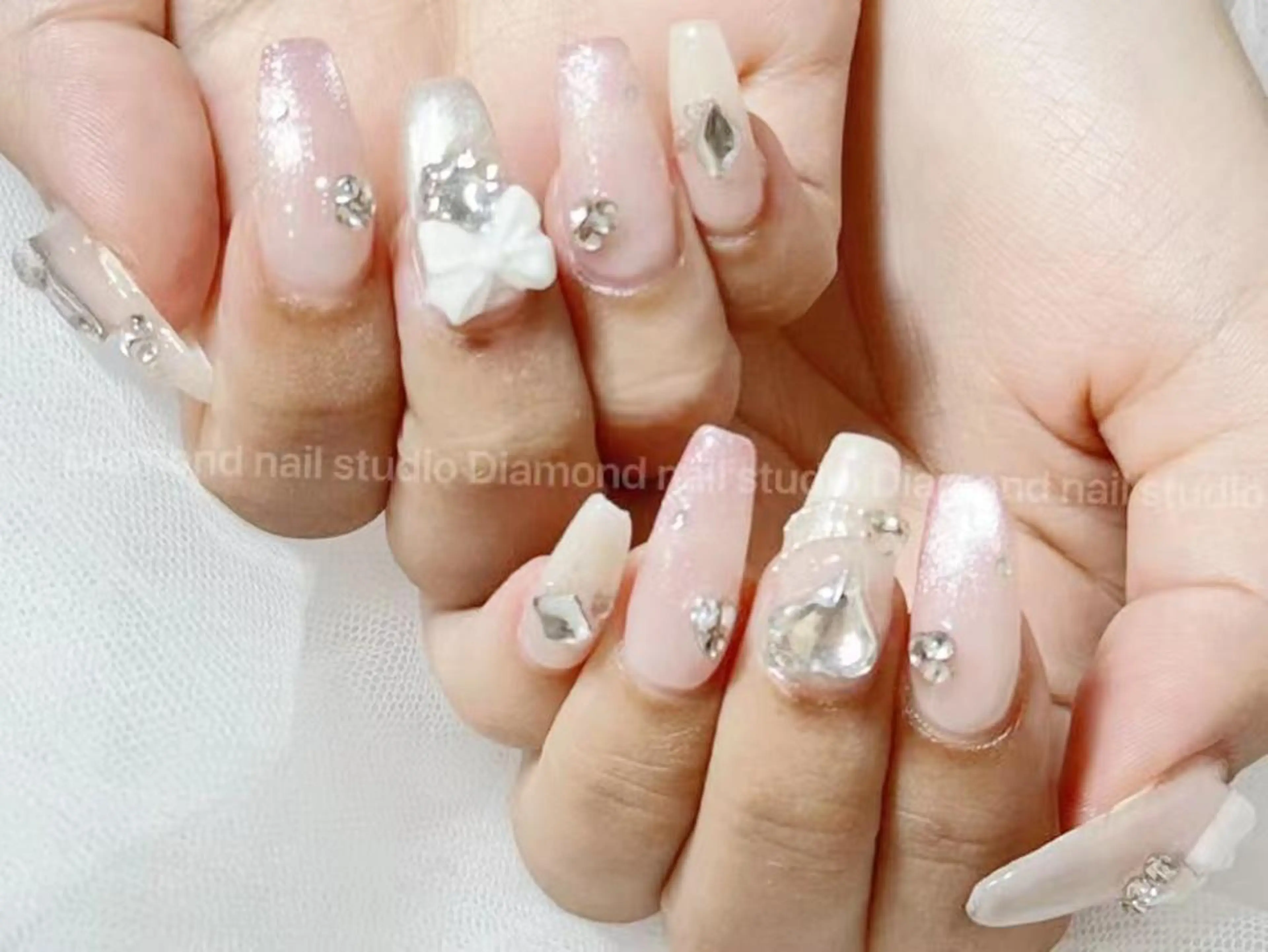 ネイル ハンドネイル DIAMOND 💦のネイルデザイン