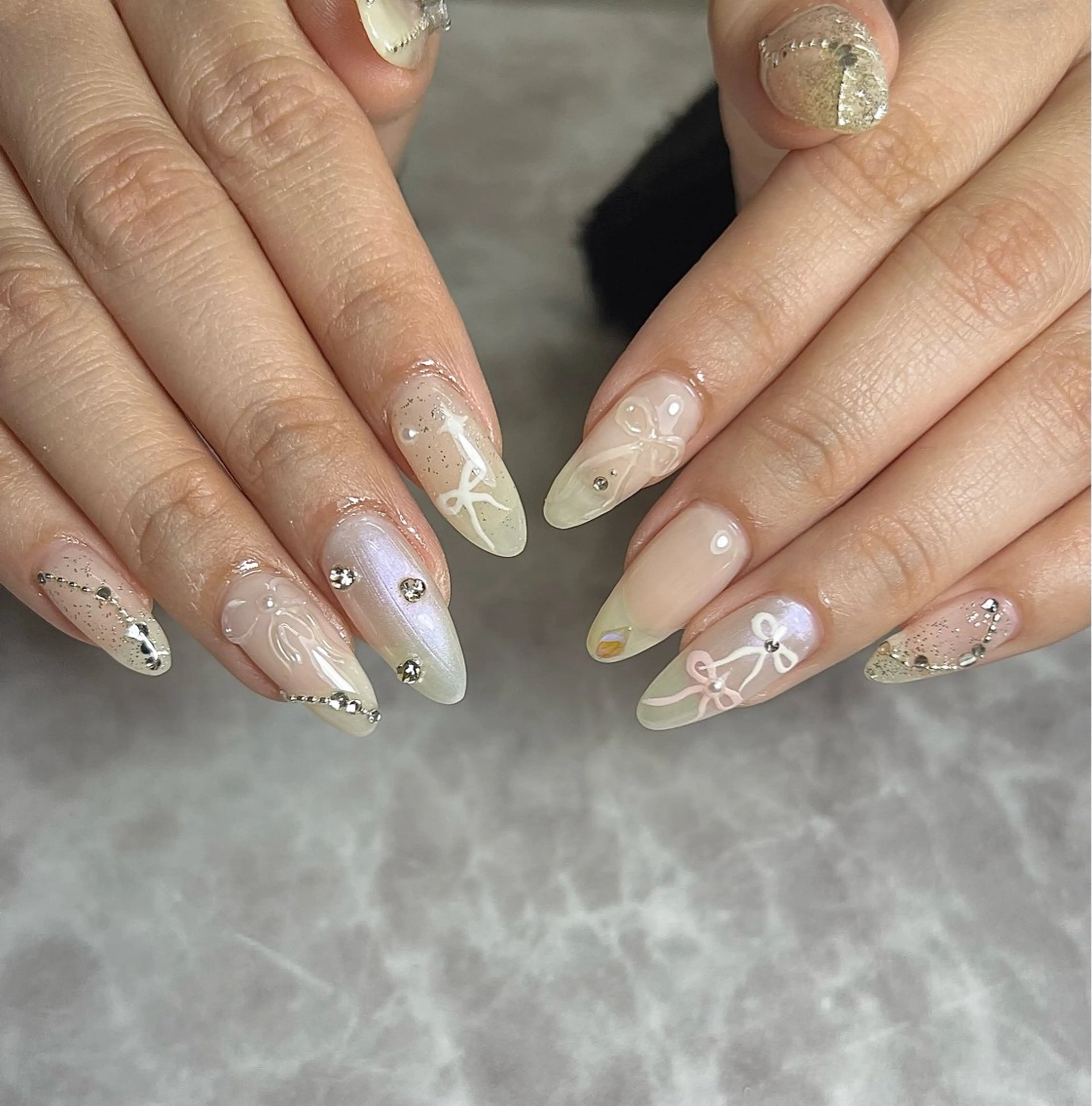 ネイル ハンドネイル MAMIネイリスト UNELMA所属のネイルデザイン