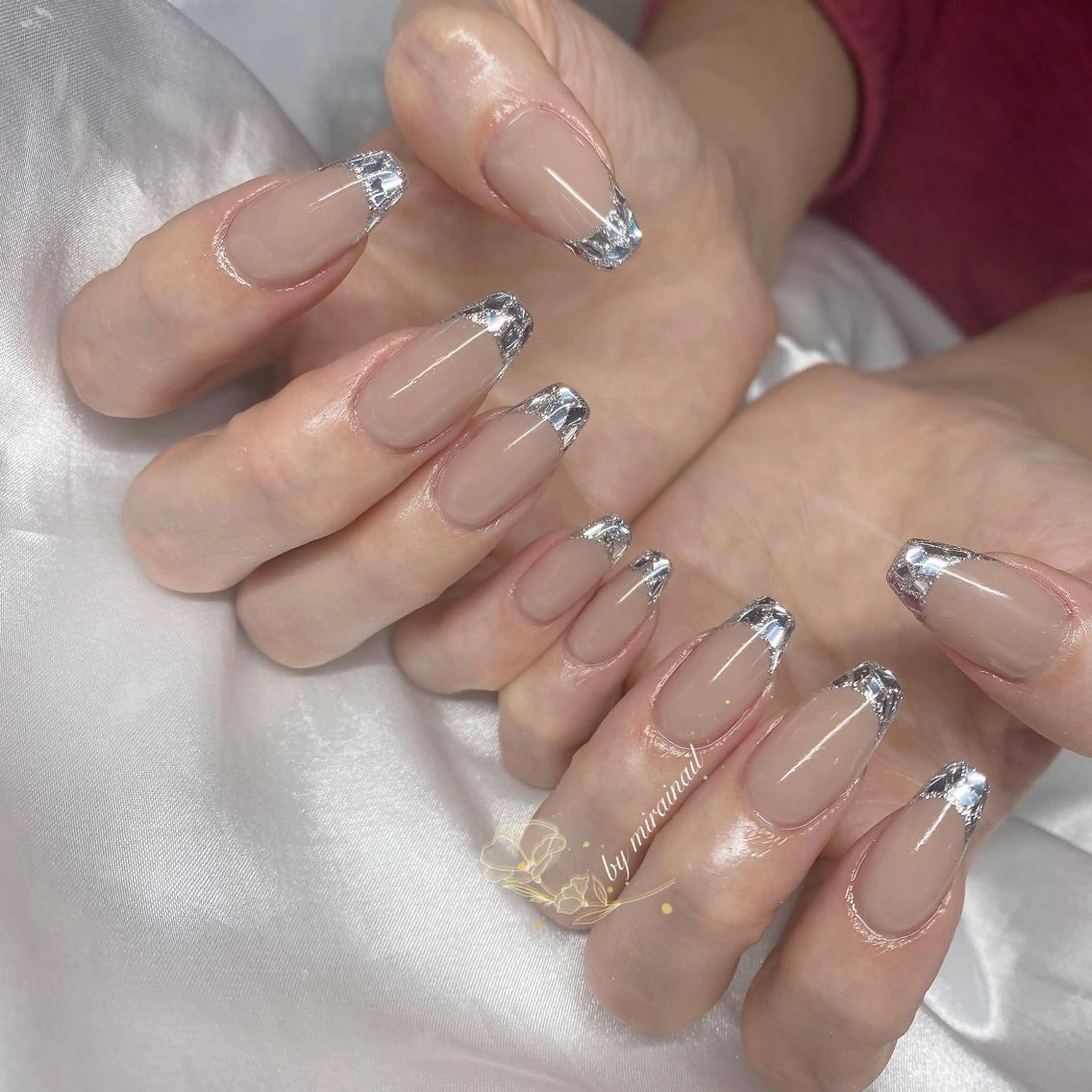 ネイル ハンドネイル ハンドケア ネイルサロン 9Carats神田のネイルデザイン