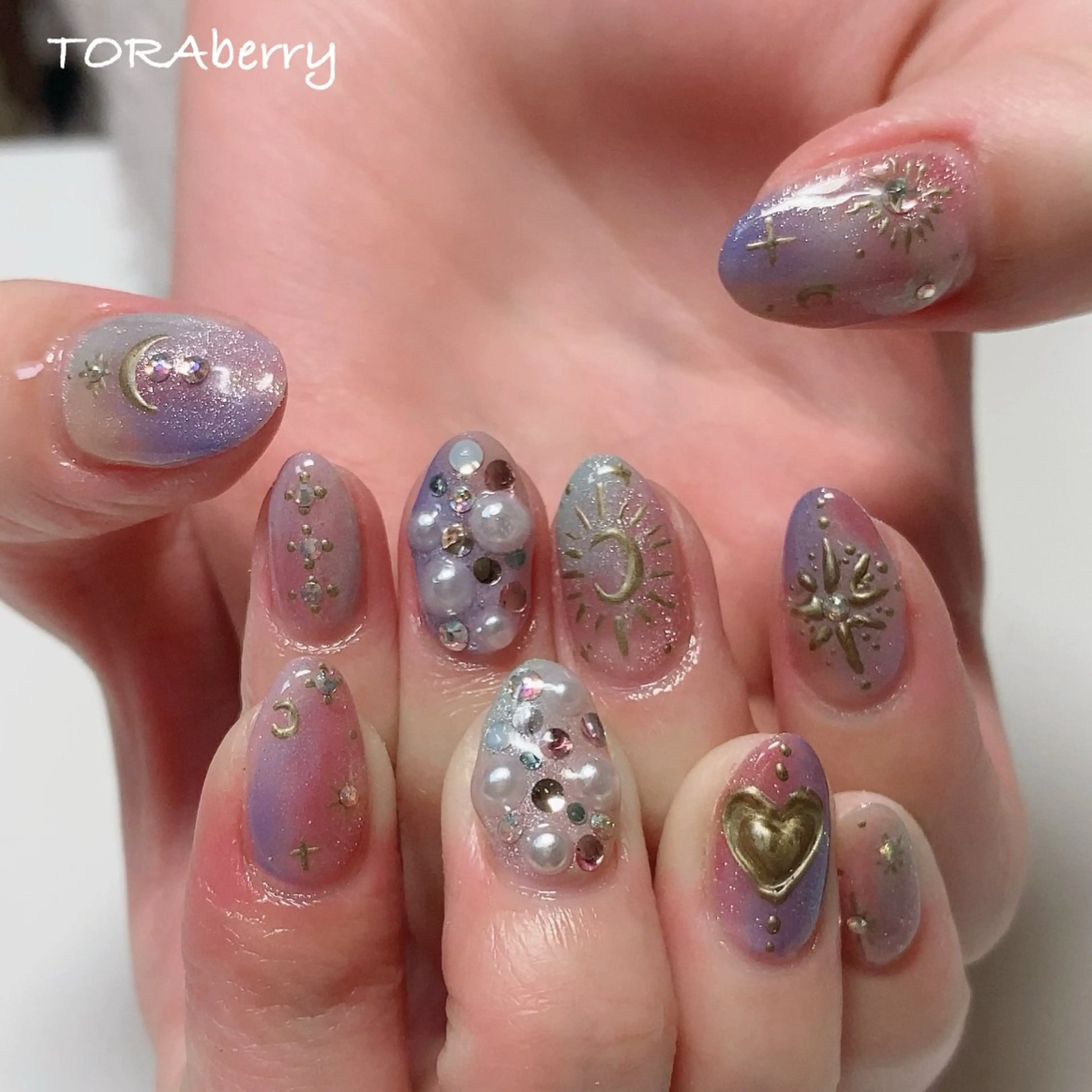 ネイル ハンドネイル ネイリスト なつみのネイルデザイン