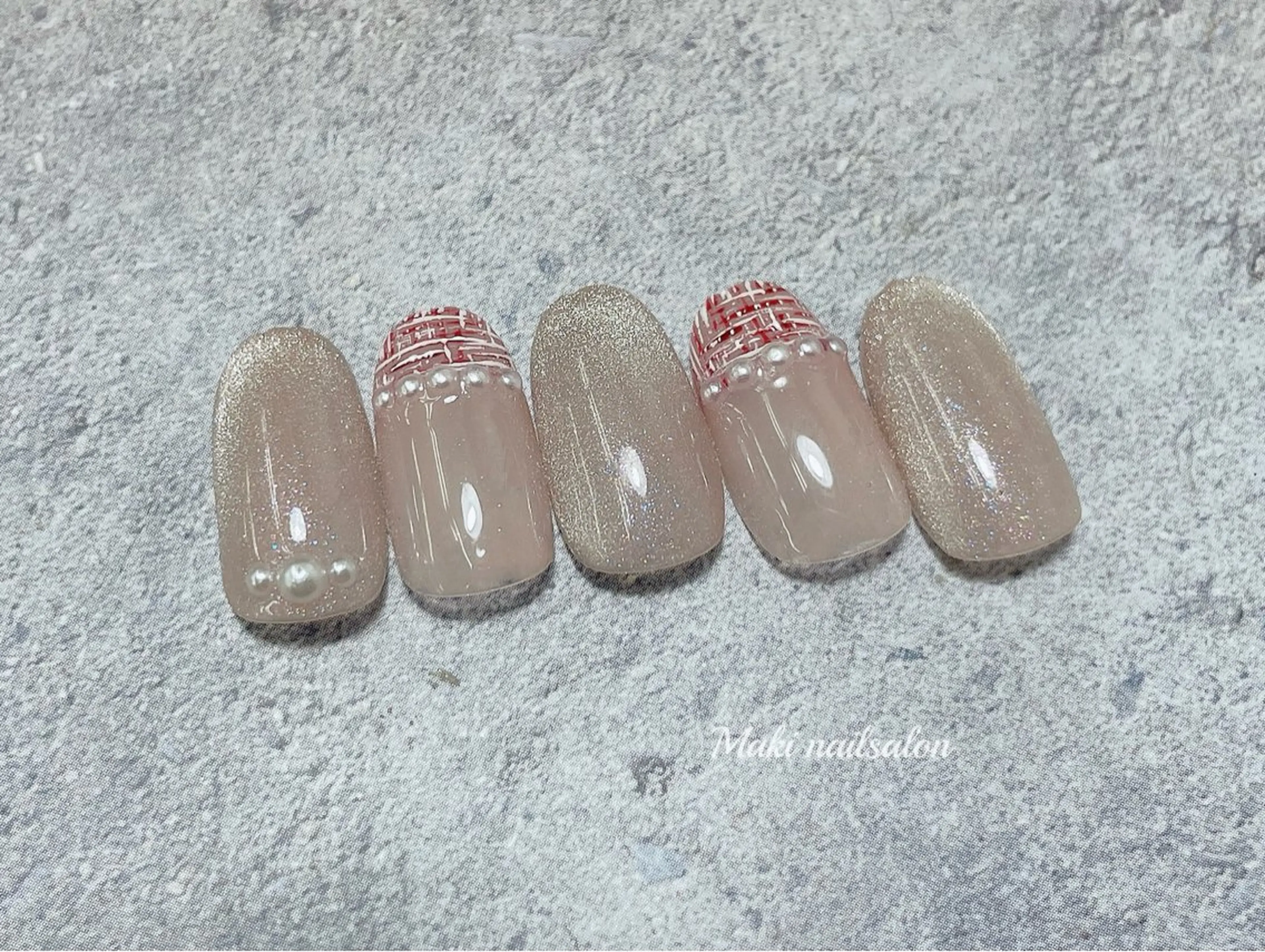 ネイル ハンドネイル マキ ネイルサロンのネイルデザイン