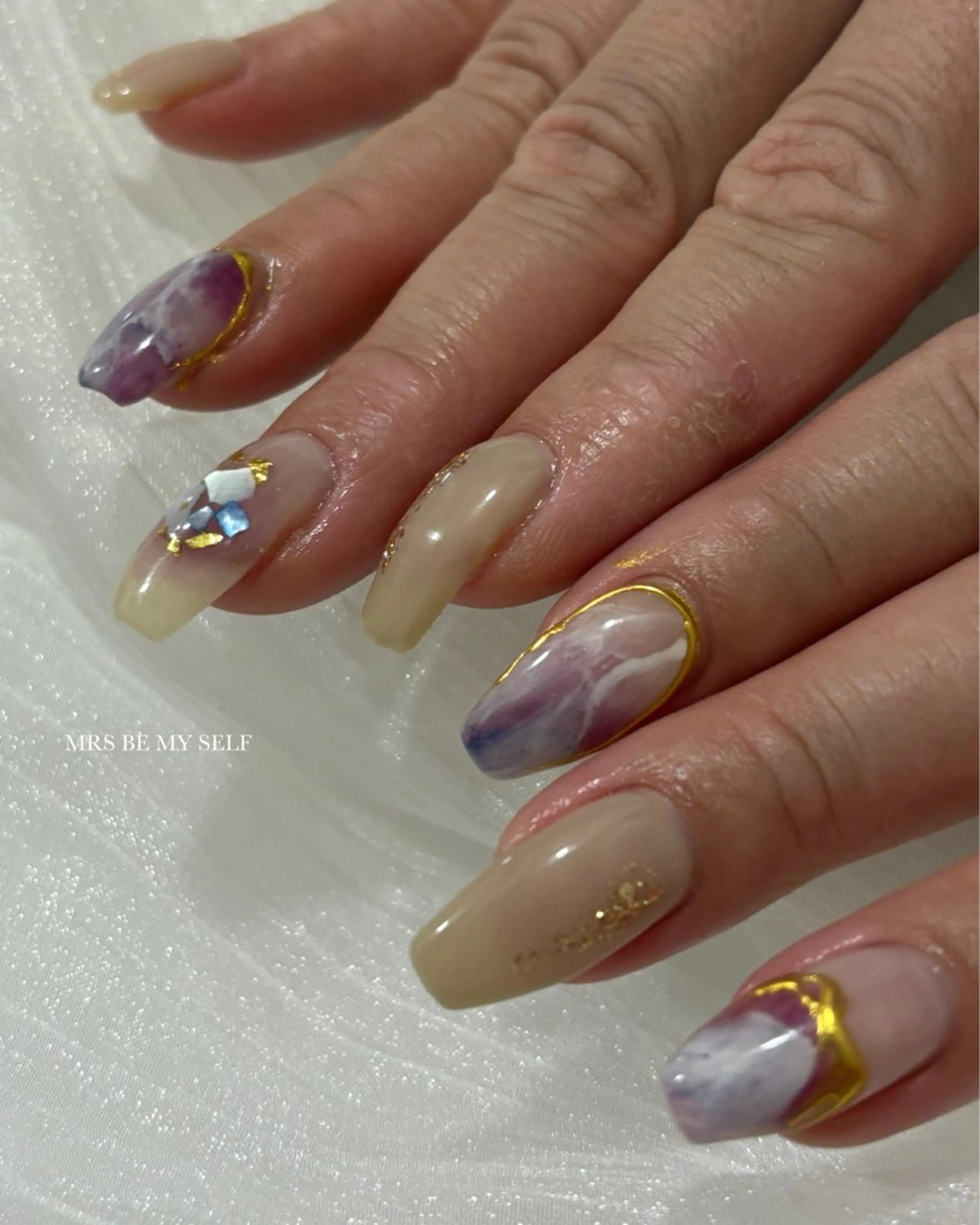 ネイル ニュアンスネイル パープル ハンドネイル MRS/ miyu🎀のネイルデザイン
