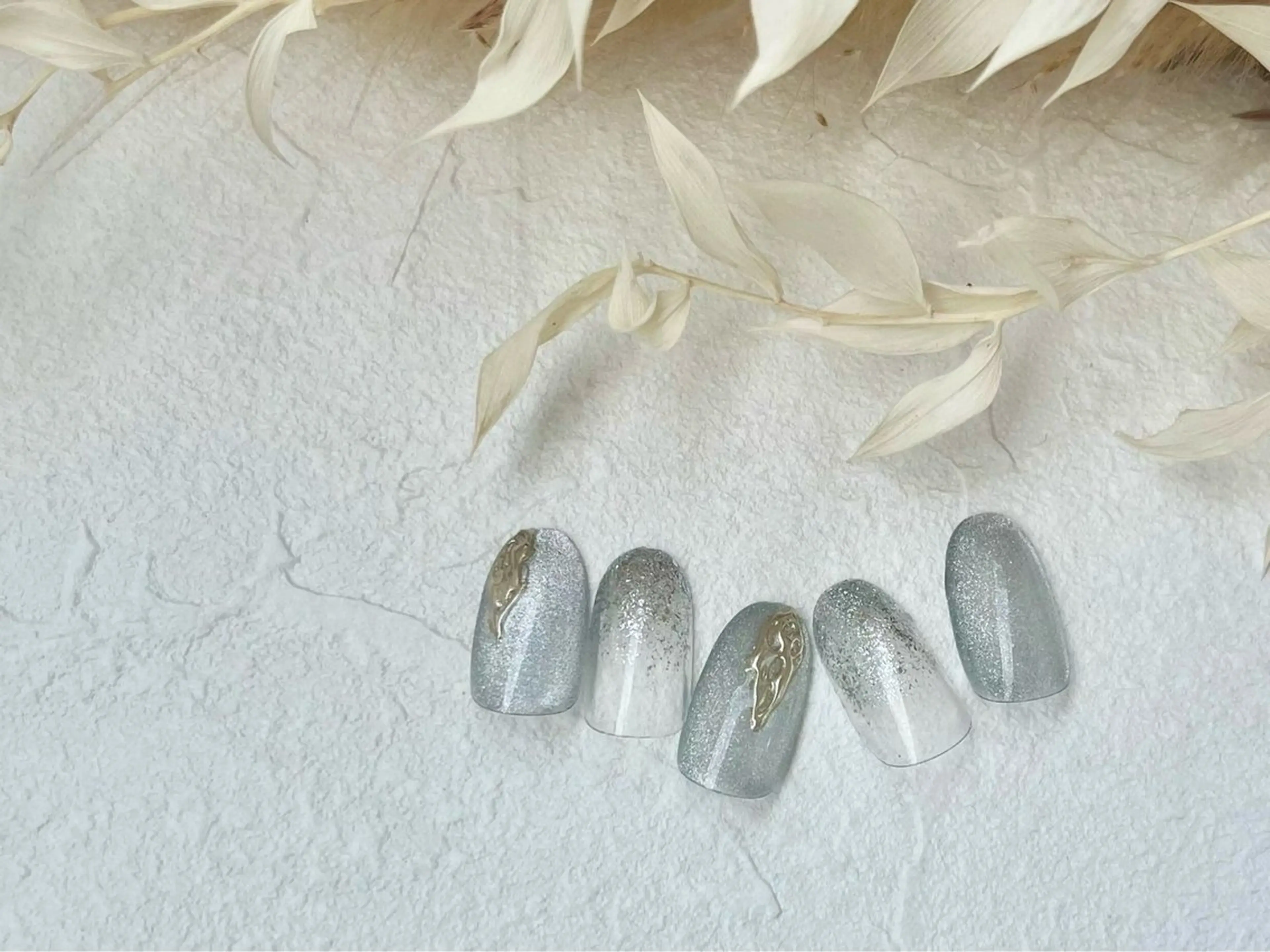 ネイル オーロラネイル フットネイル フレンチネイル ジェルネイル 韓国ネイル ハンドネイル kiki nail たまプラーザのネイルデザイン