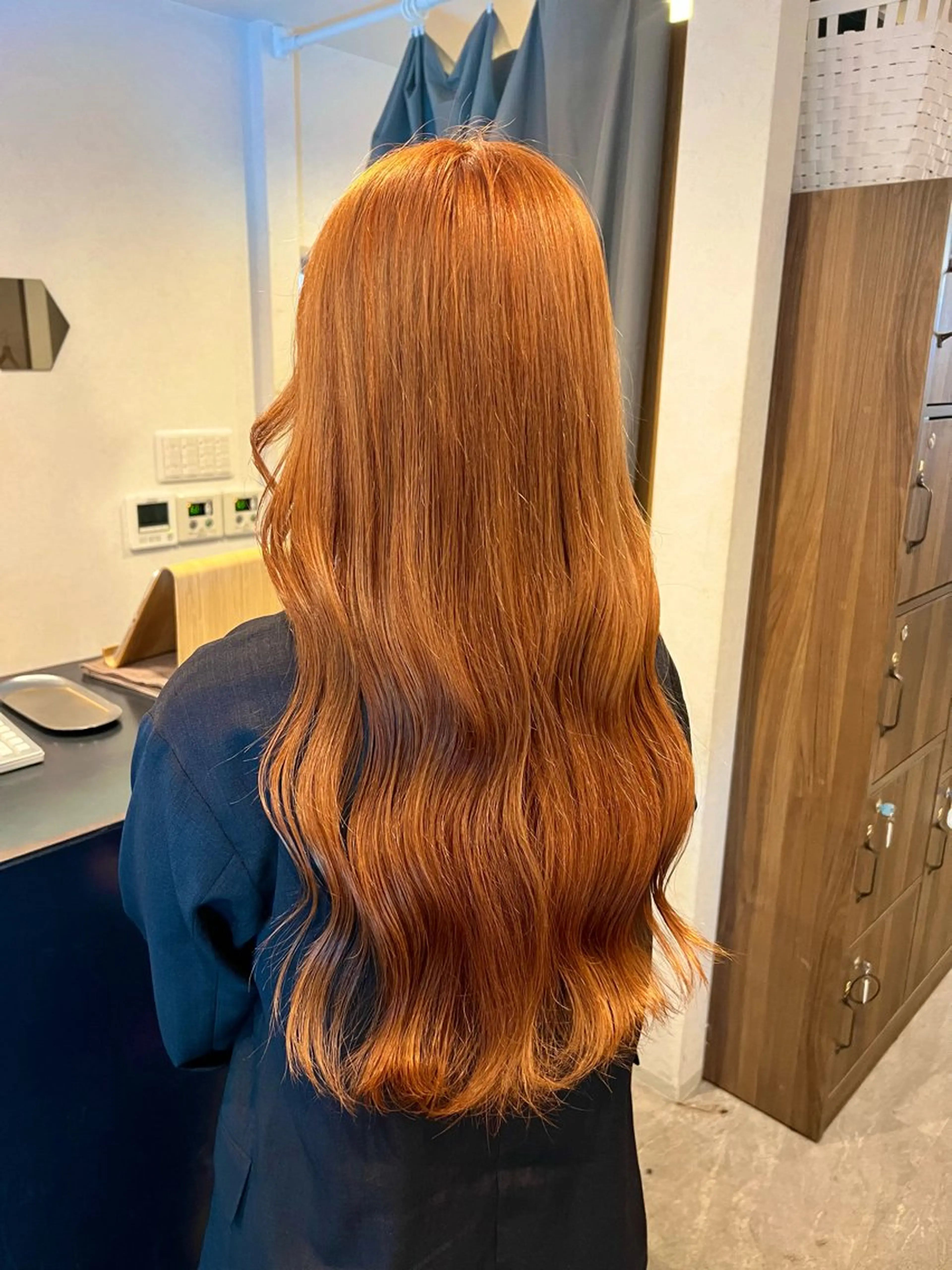 【新規限定】カット＋ブリーチカラー＋トリートメントの写真