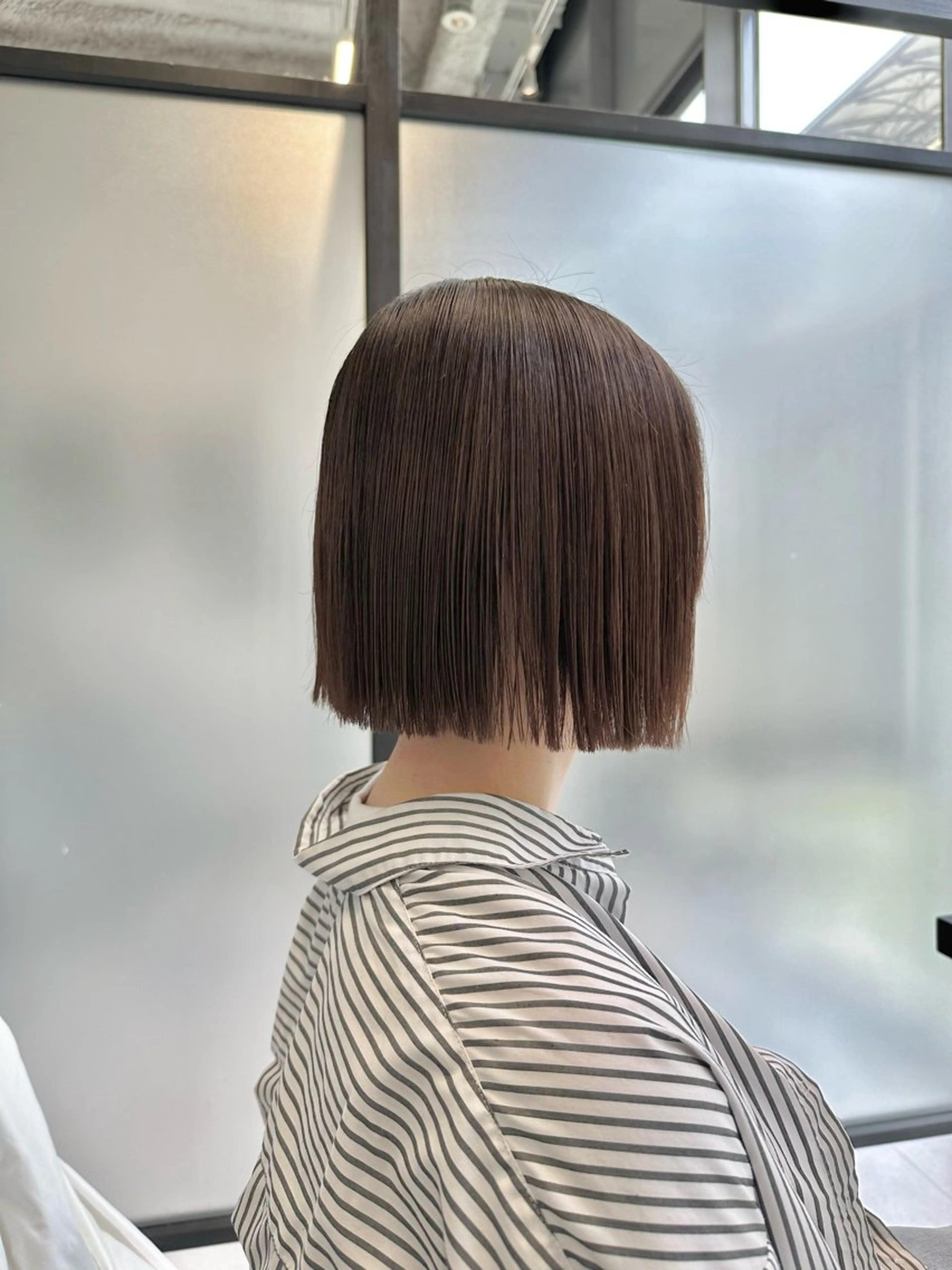 ショート SALOWIN心斎橋Suite店所属・洗っても取れない 髪質改善|OJIROのヘアスタイル