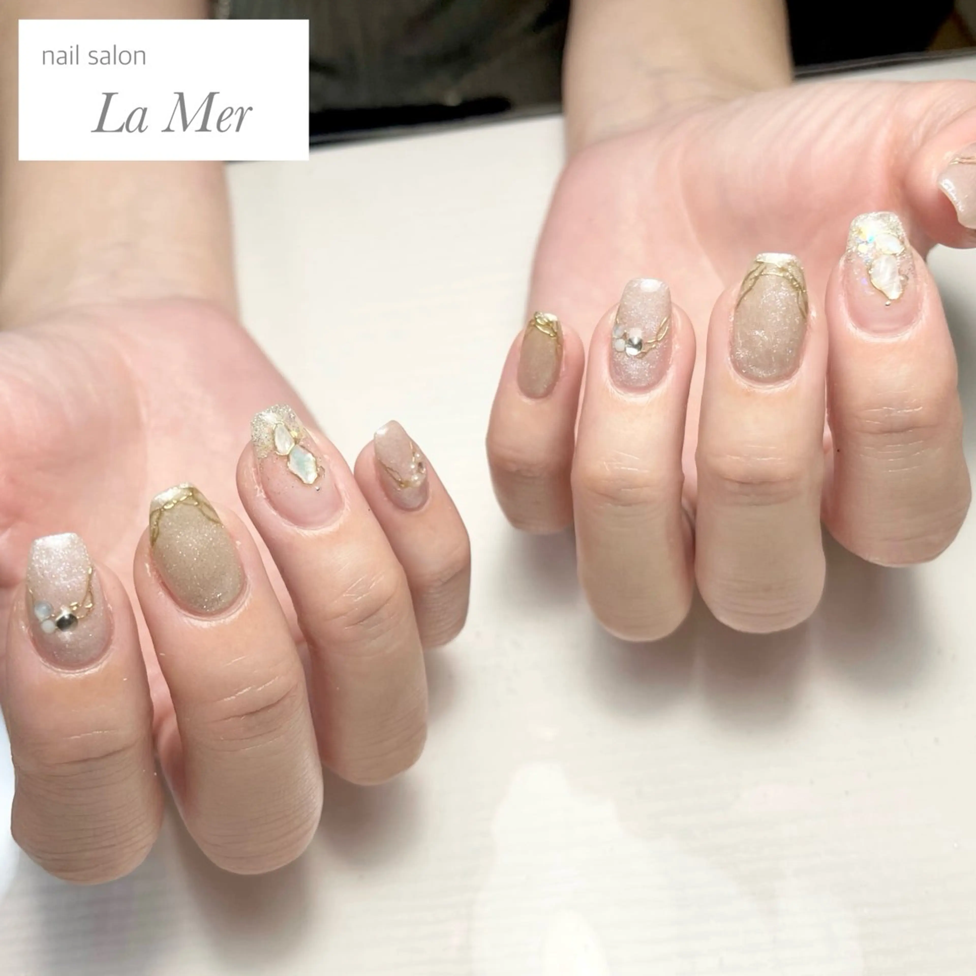 ネイル フレンチネイル ゴージャス キラキラネイル マグネットネイル ピンク nailsalon La Merのネイルデザイン