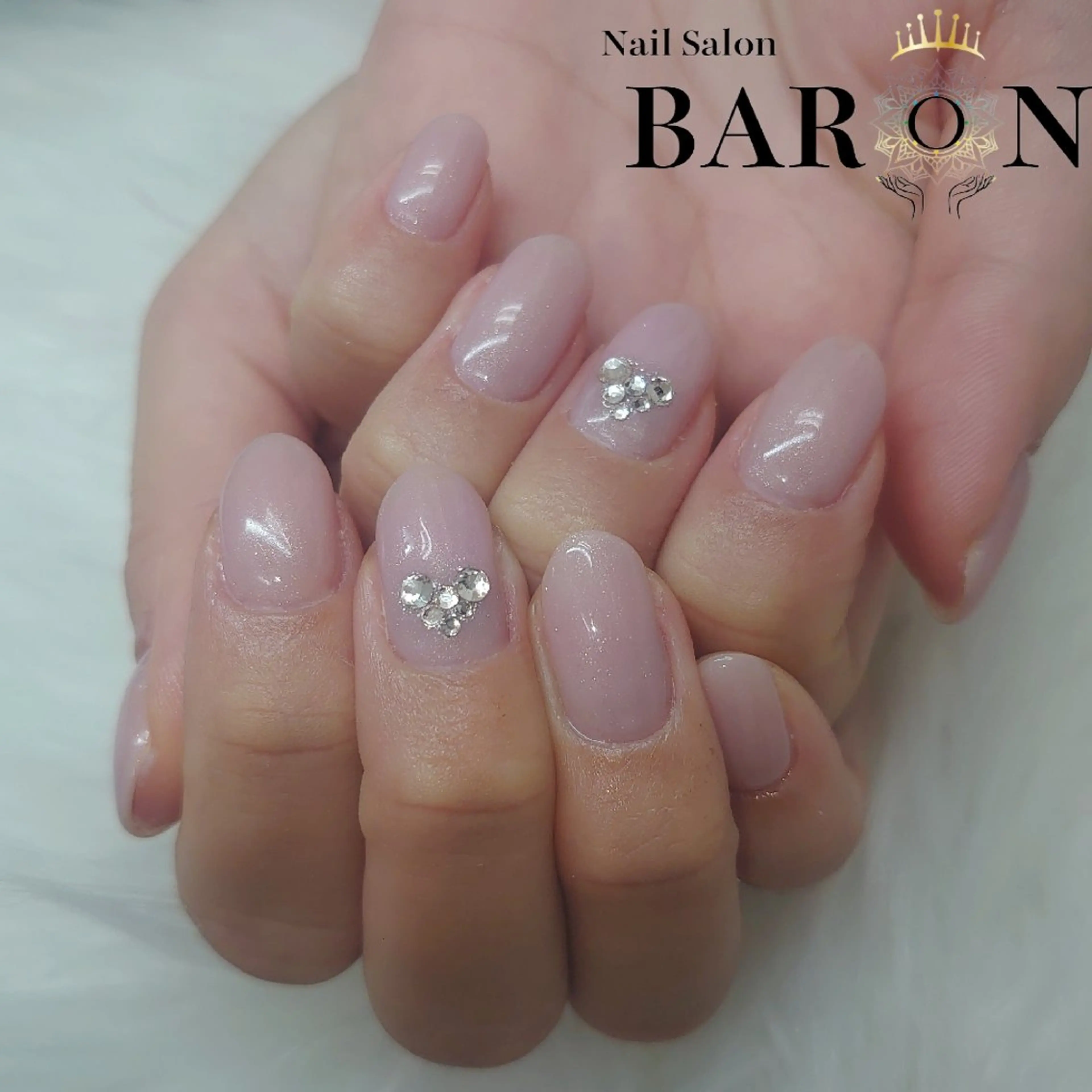 ネイル アートネイル ワンカラーネイル ストーンネイル ♛BARON♛ AOIのネイルデザイン