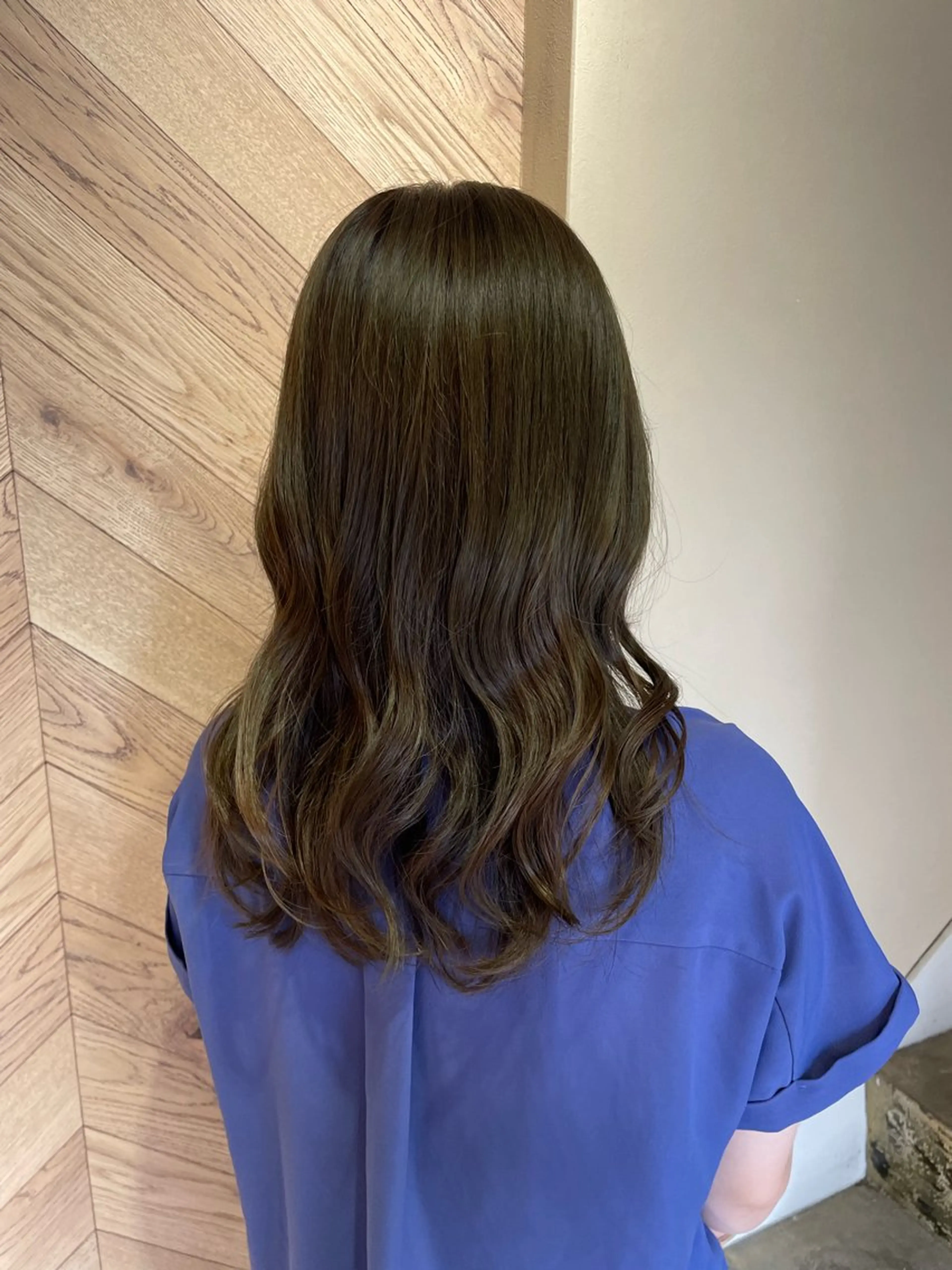 セミロング カラー FERIA  あべの 🌼西口実来🌼のヘアスタイル