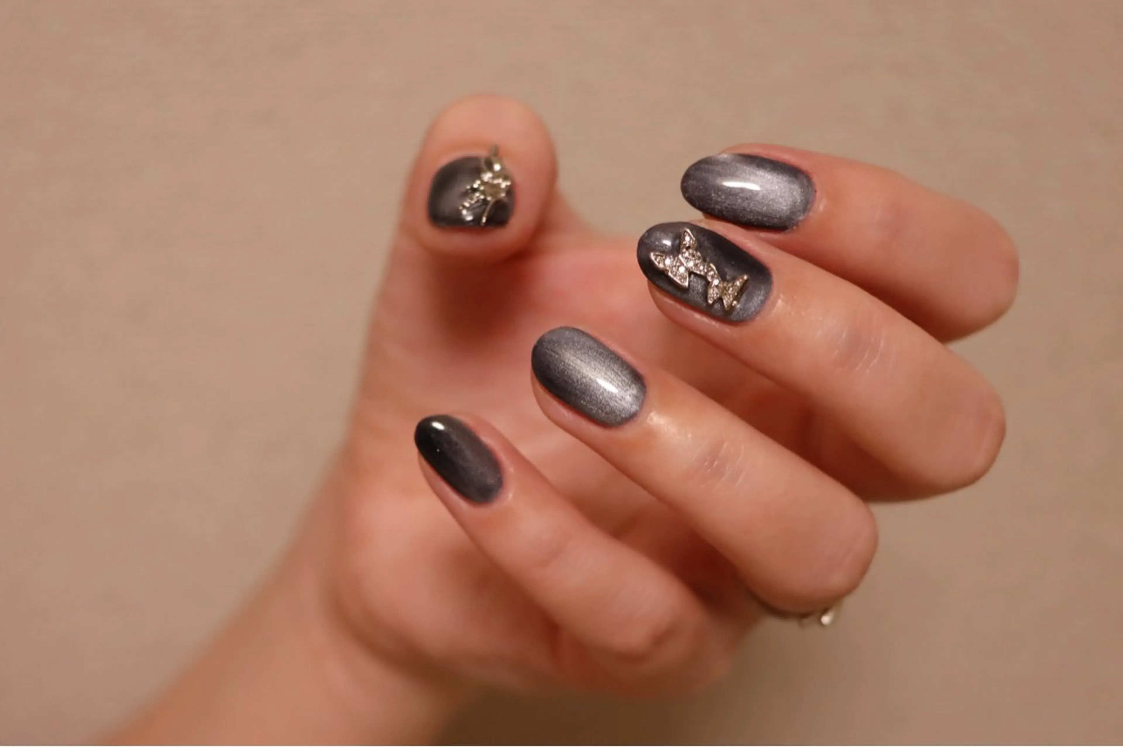 ネイル Earth Total Beauty Salon所属・アース　トータル ビューティサロンのネイルデザイン