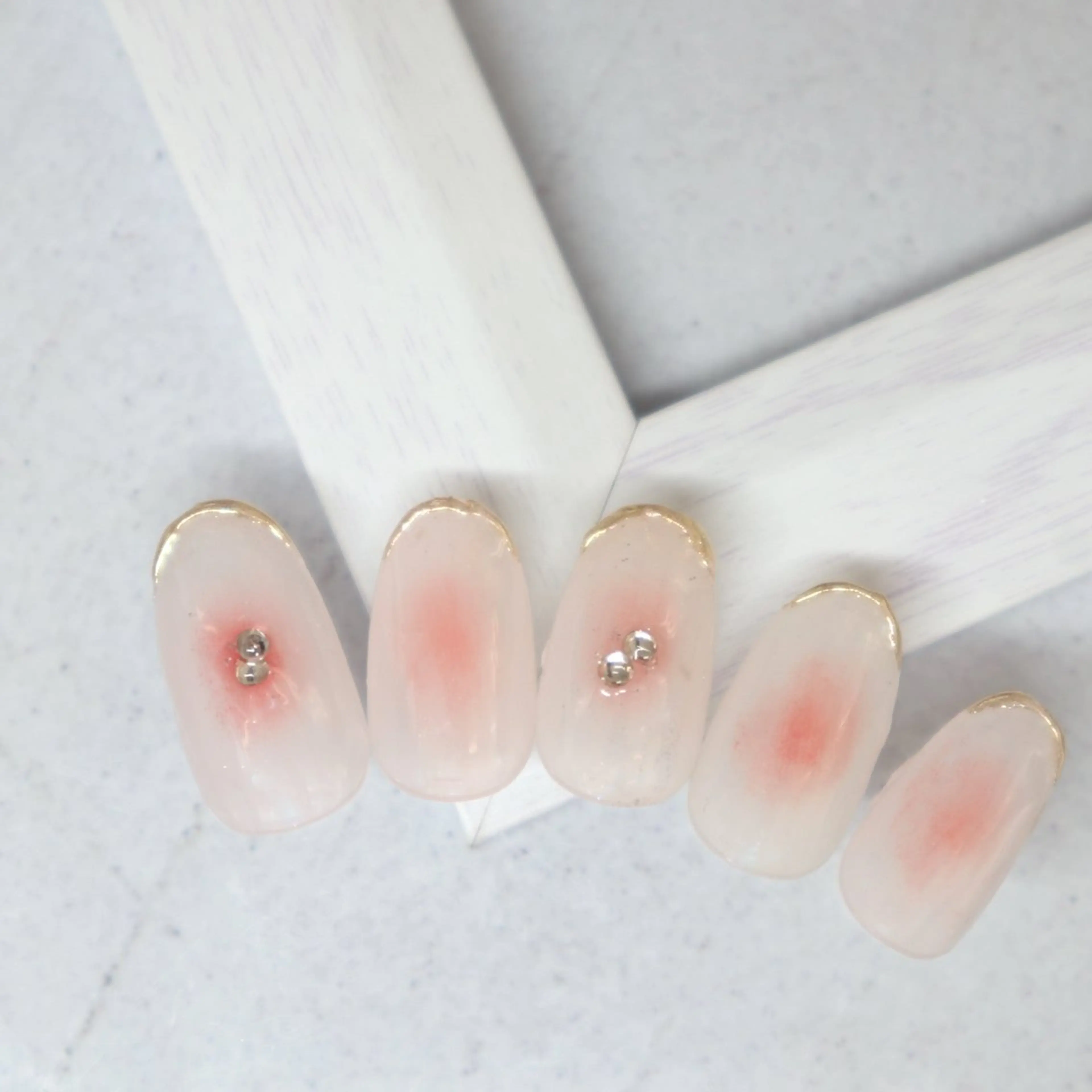 ネイル ハンドネイル L‘ねいる 江坂店 エルネイルエサカテンのネイルデザイン