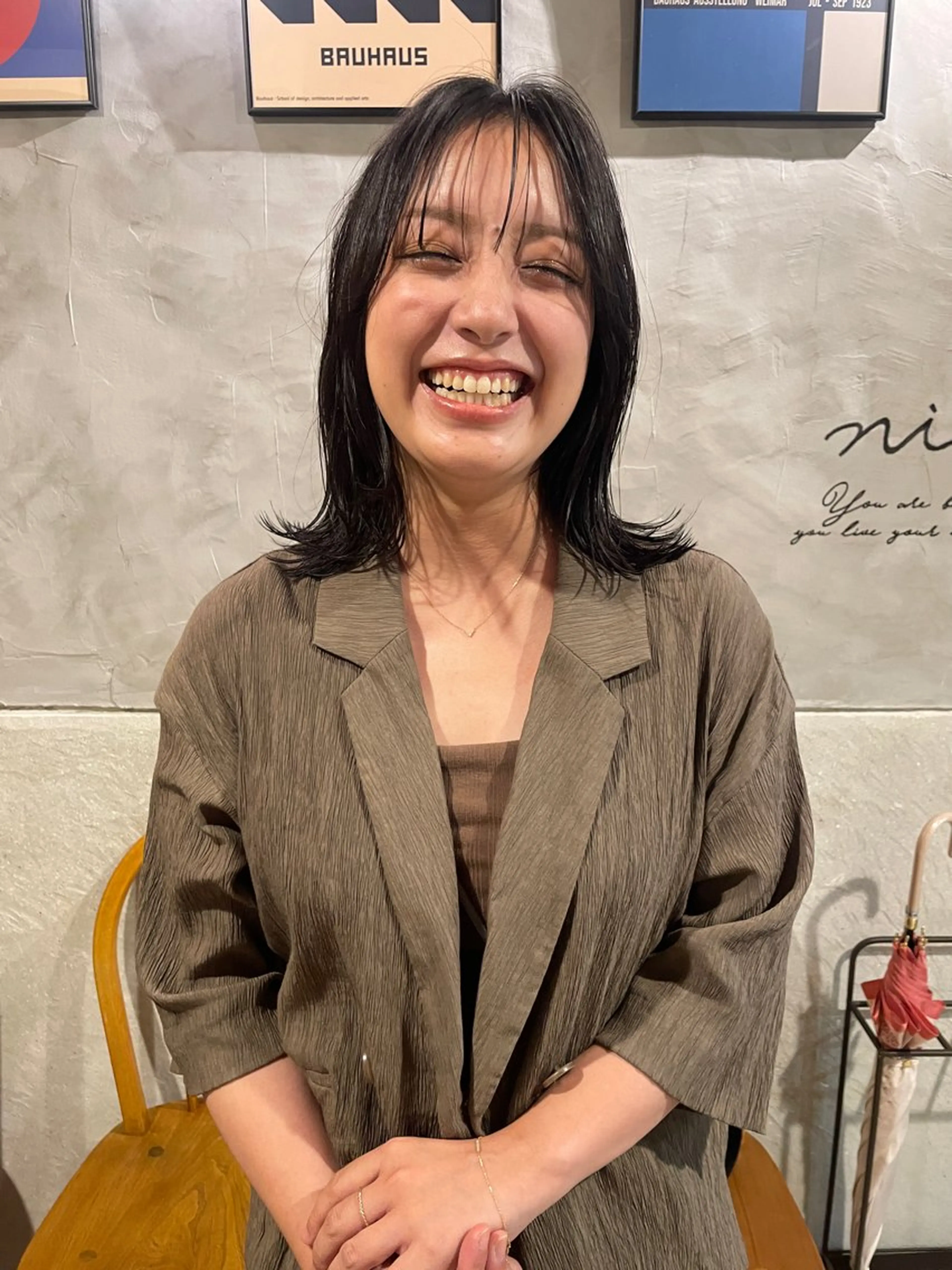 セミロング レイヤーカット カット ヘッドスパ さの あやねのヘアスタイル