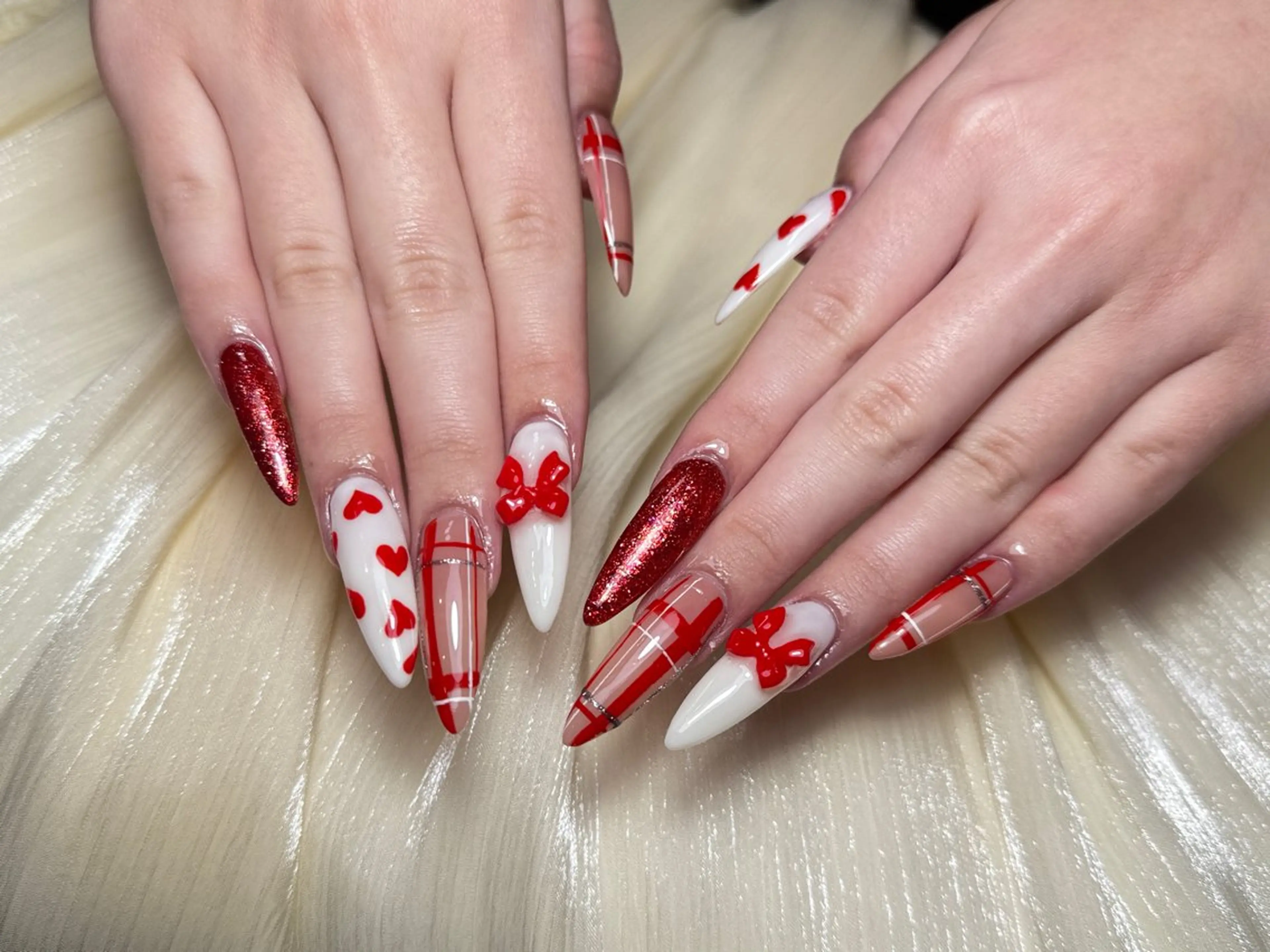 ネイル ハンドネイル ハンドケア DEMAIN- ERIのネイルデザイン