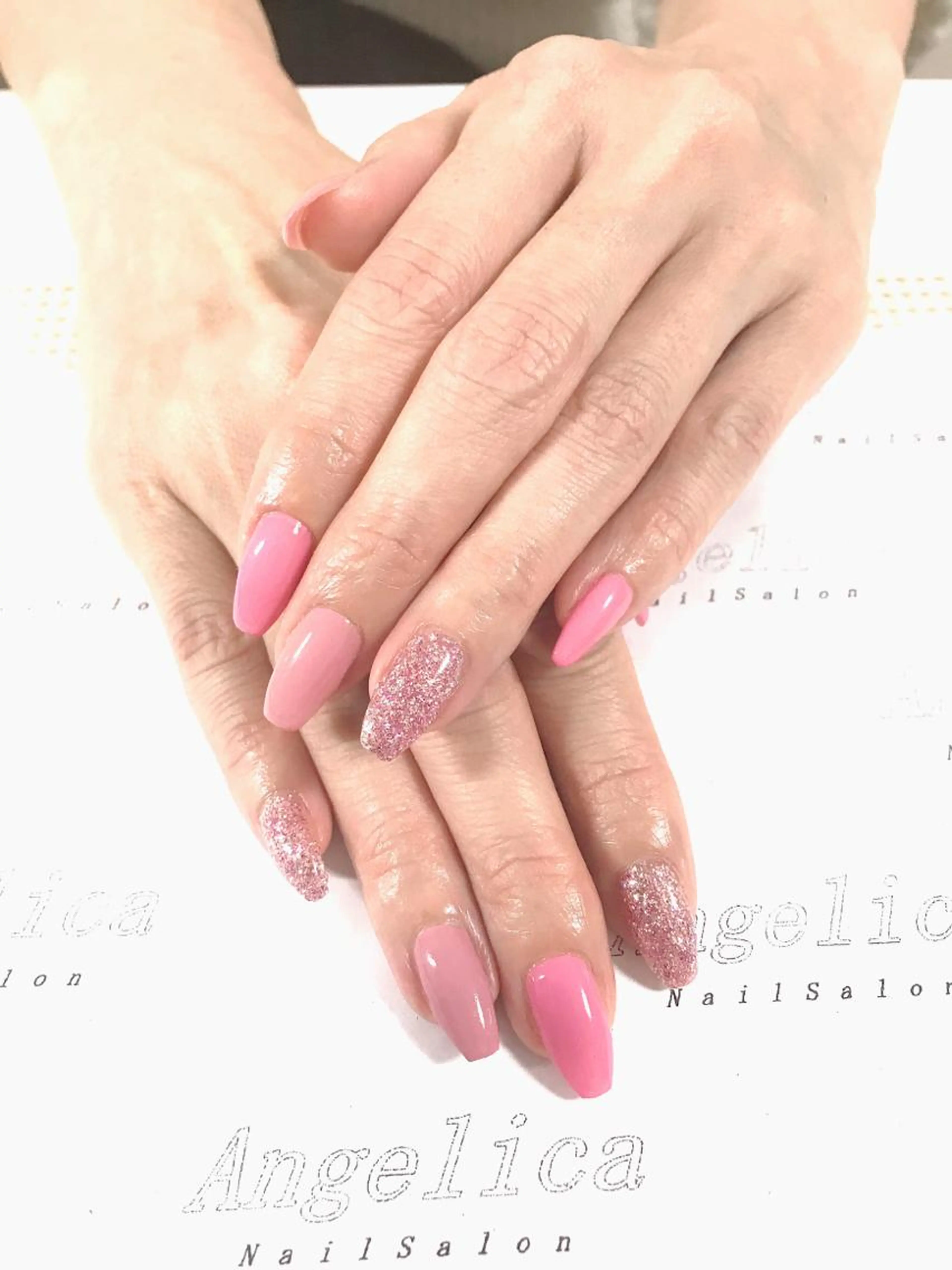 オフ込みパラジェルクリアネイル　3000円の写真