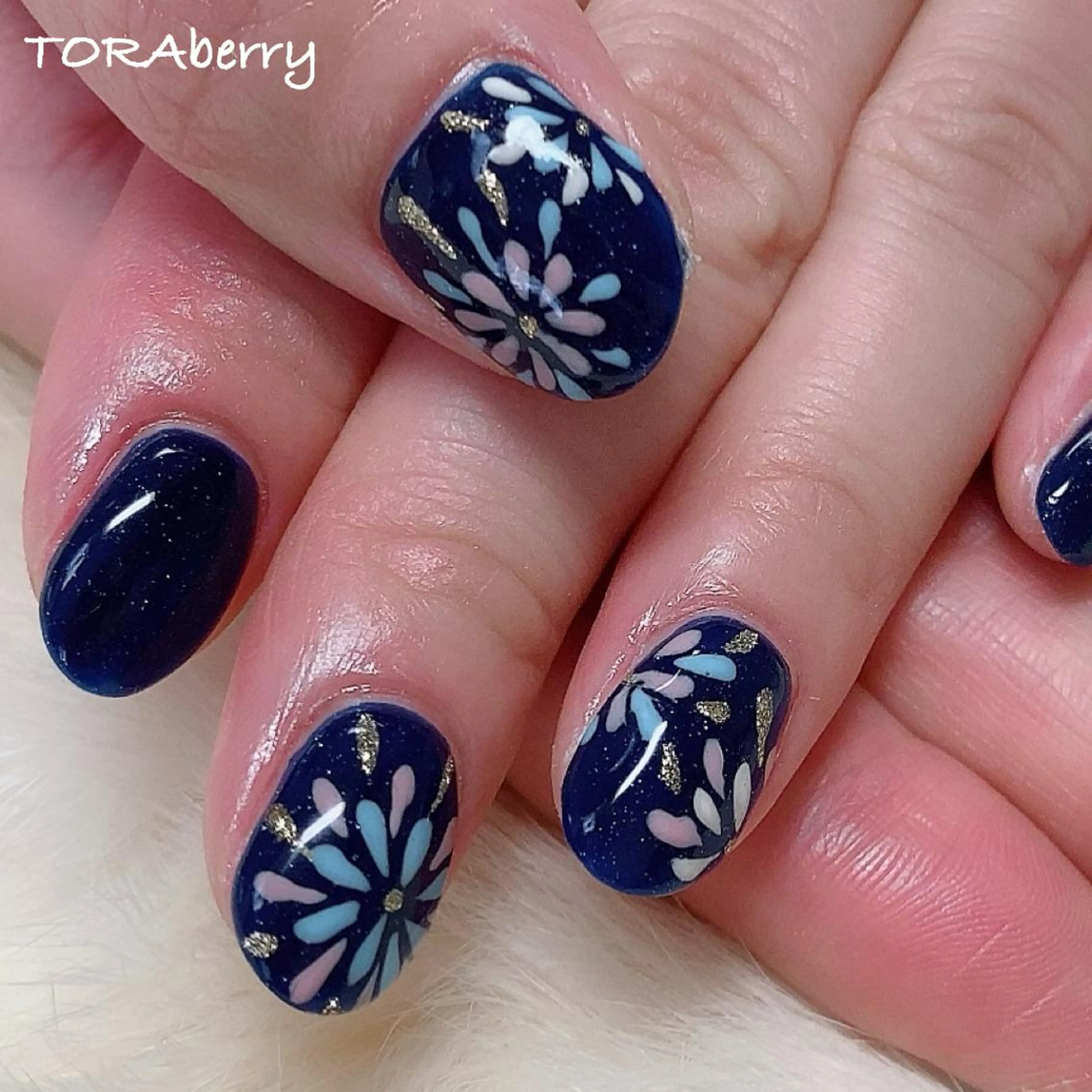 ネイル ハンドネイル ネイリスト なつみのネイルデザイン