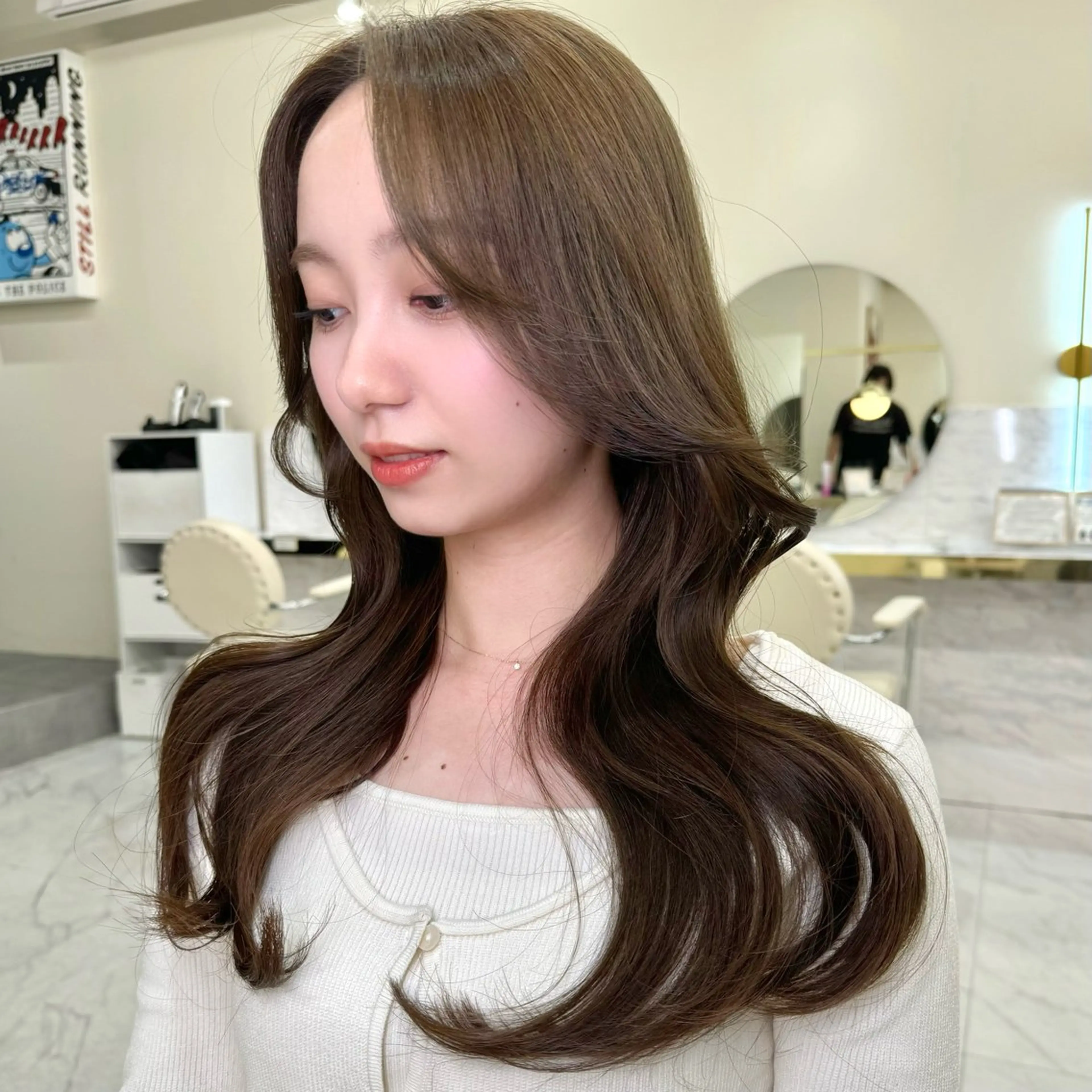 ロング カラー ヘアアレンジ ベージュカラー ヘアカラー トリートメント 🤍layer🤍 リナのヘアスタイル