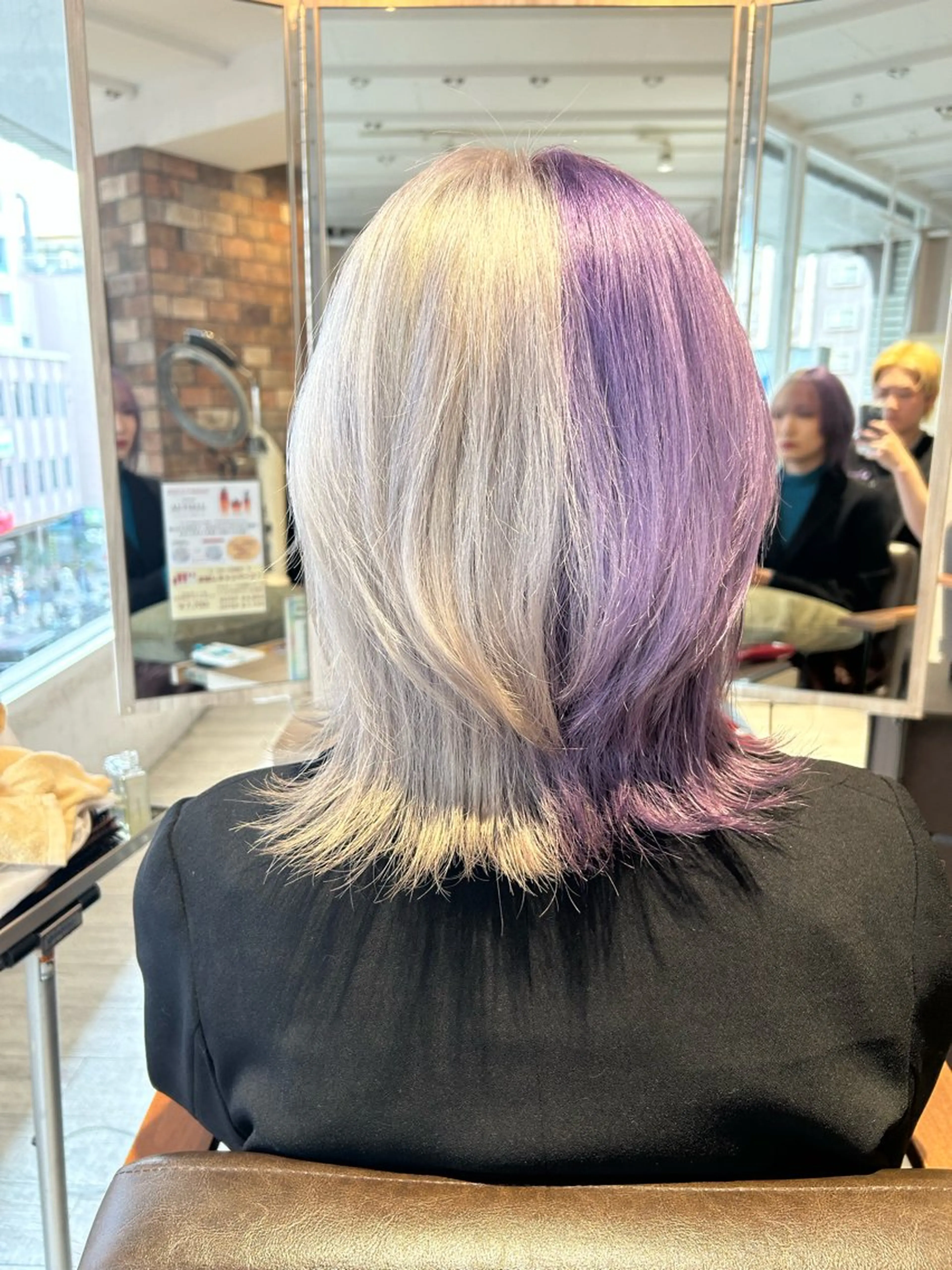 カラー ラベンダーカラー シルバー ヘアカラー 韓国風／ハイトーン 砂原洋介のヘアスタイル
