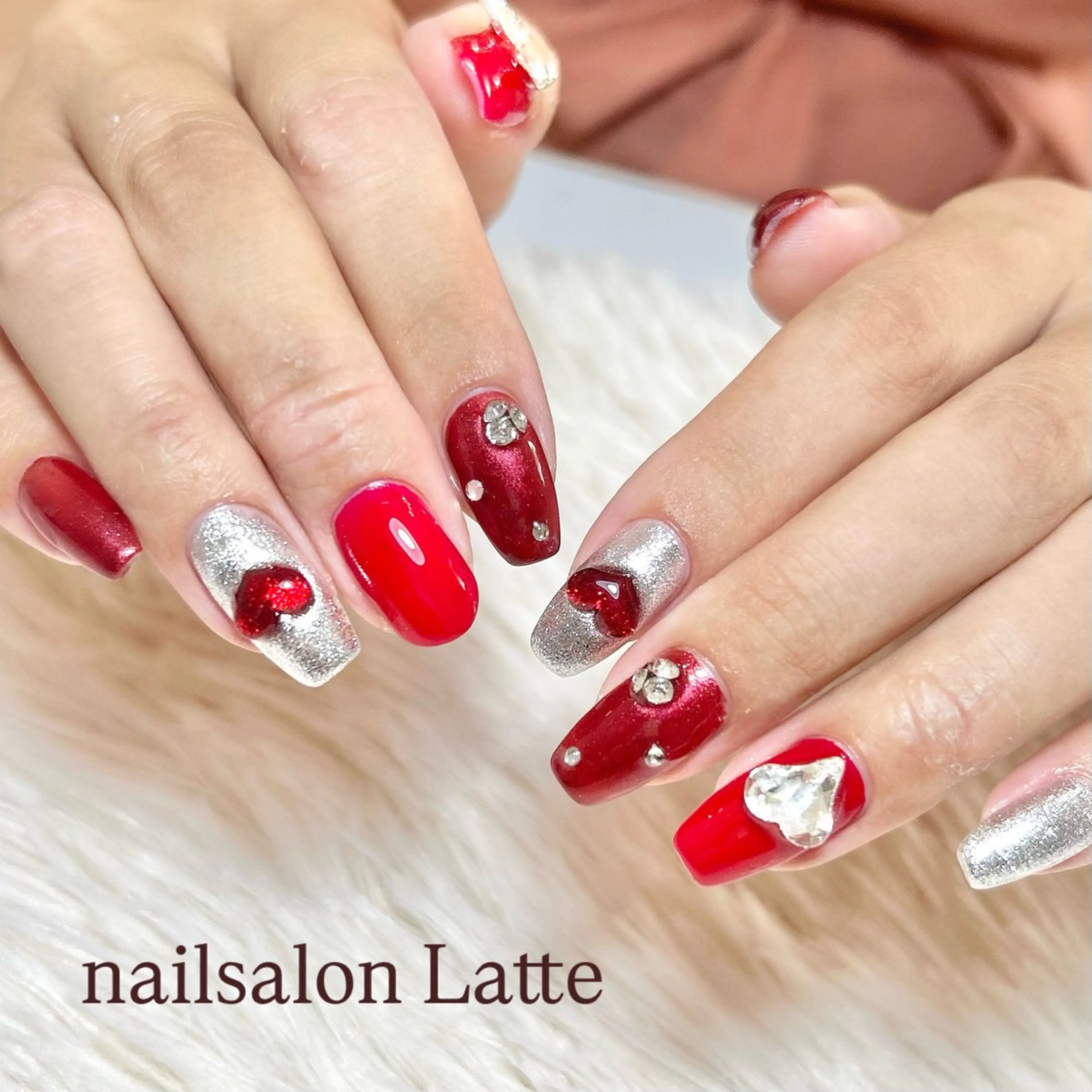 ネイル Nailsalon Latteのネイルデザイン