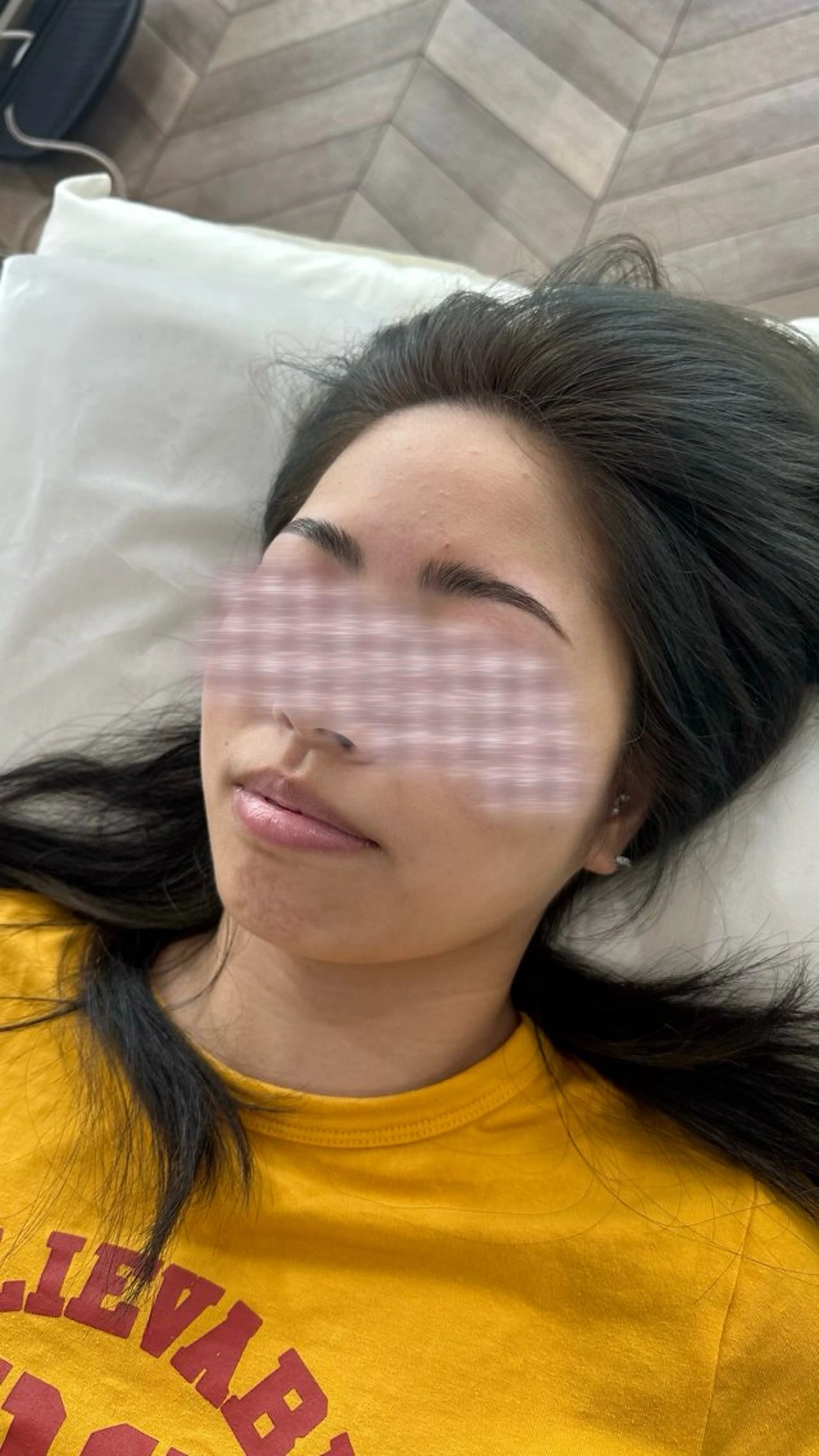 アイブロウ 手嶋 理仁のヘアスタイル