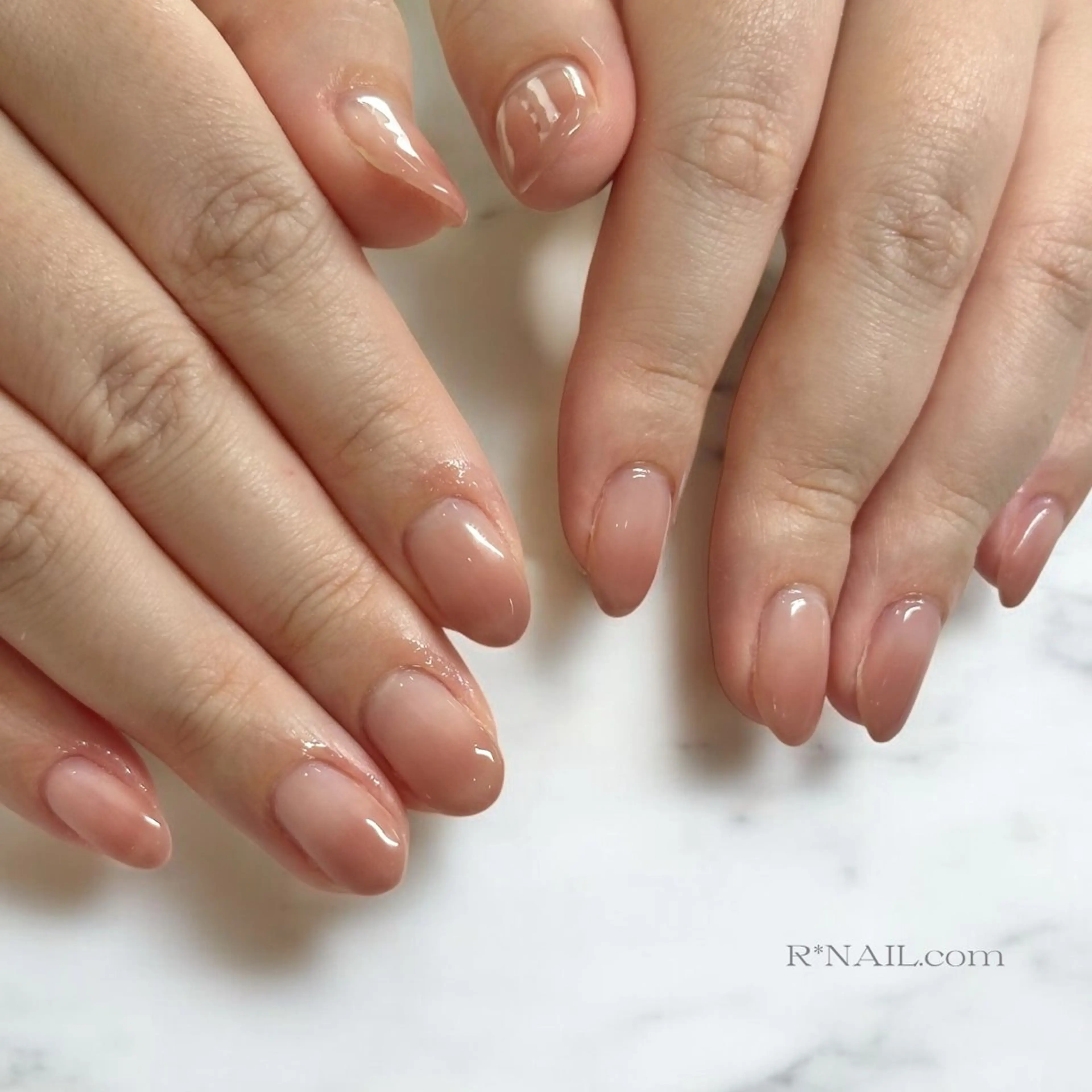 ネイル グラデーション Riona / R*NAIL.comのネイルデザイン
