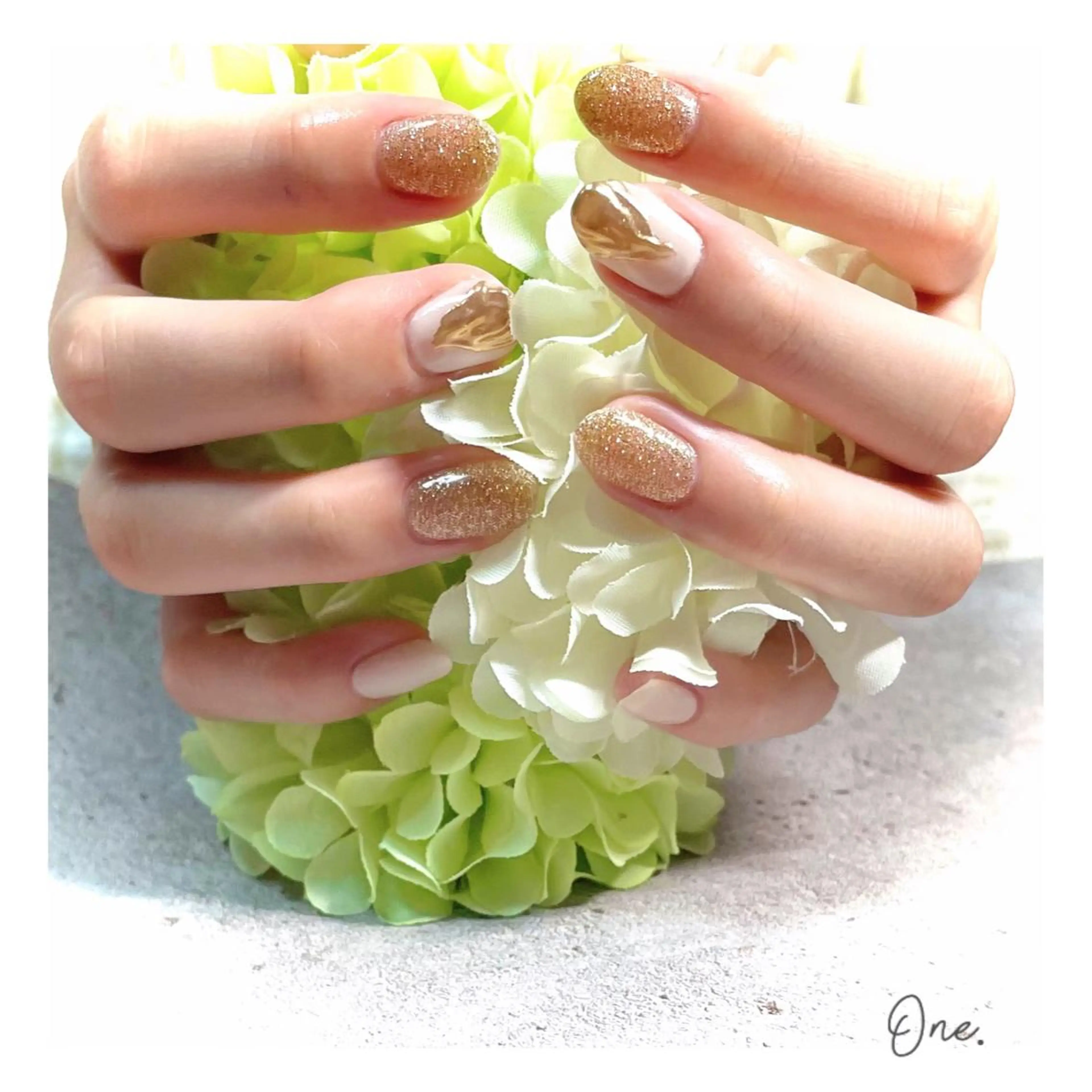 ネイル 田中 愛未のネイルデザイン