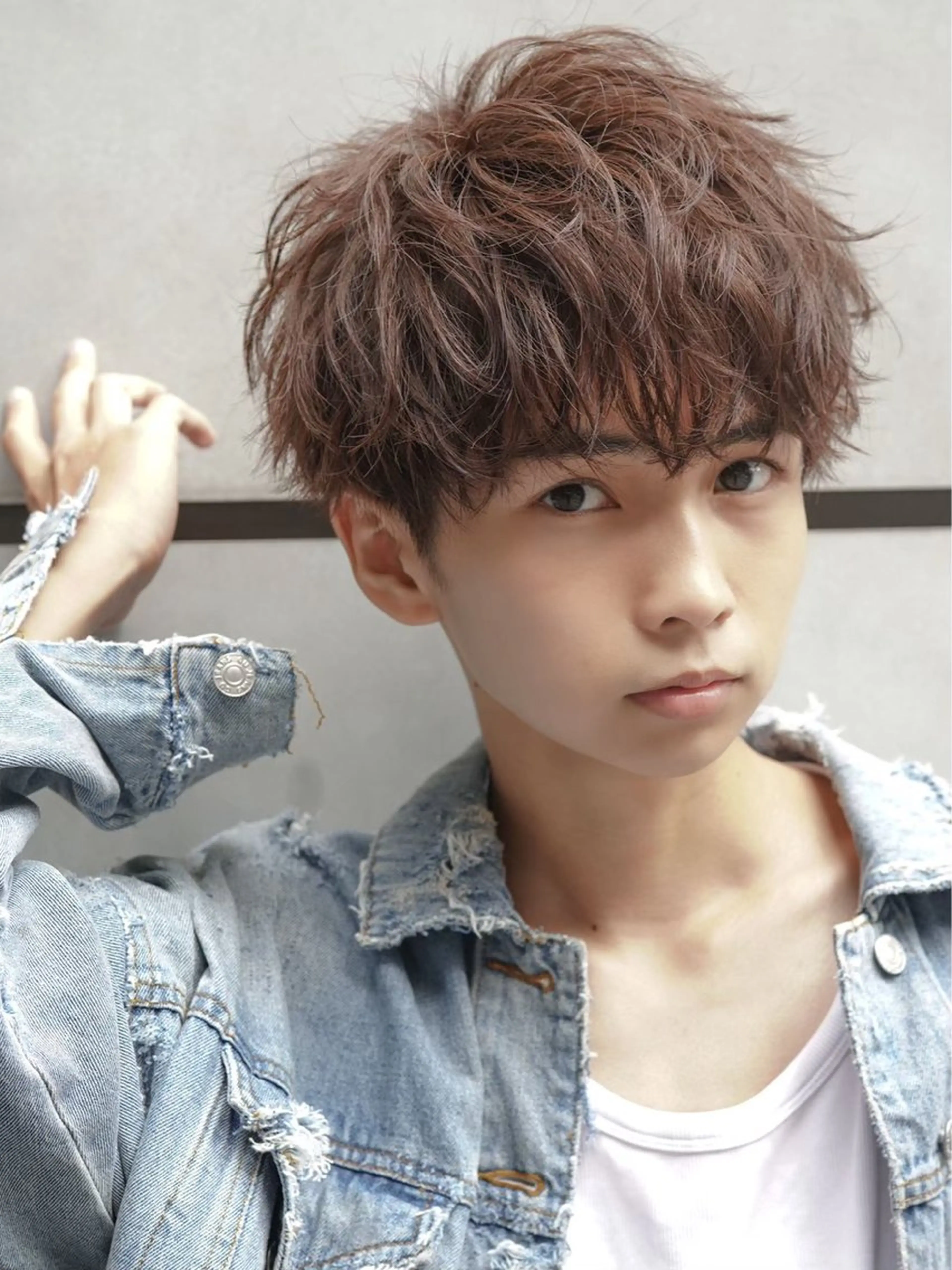 ミディアム ⭐️メンズ特化⭐️ パーマ　カラーのヘアスタイル