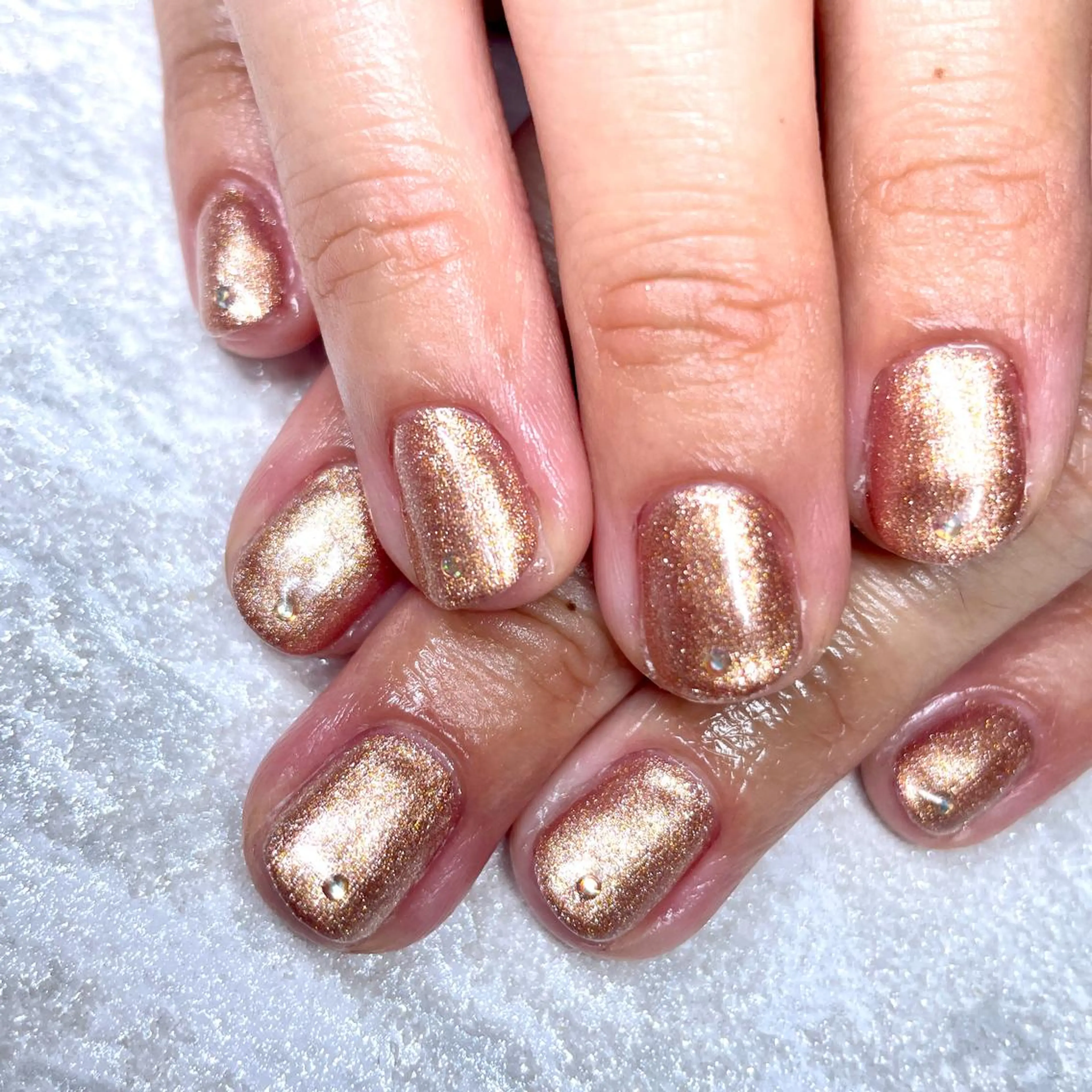 ネイル ストーンネイル nail Eclat所属・志賀野 美喜のネイルデザイン