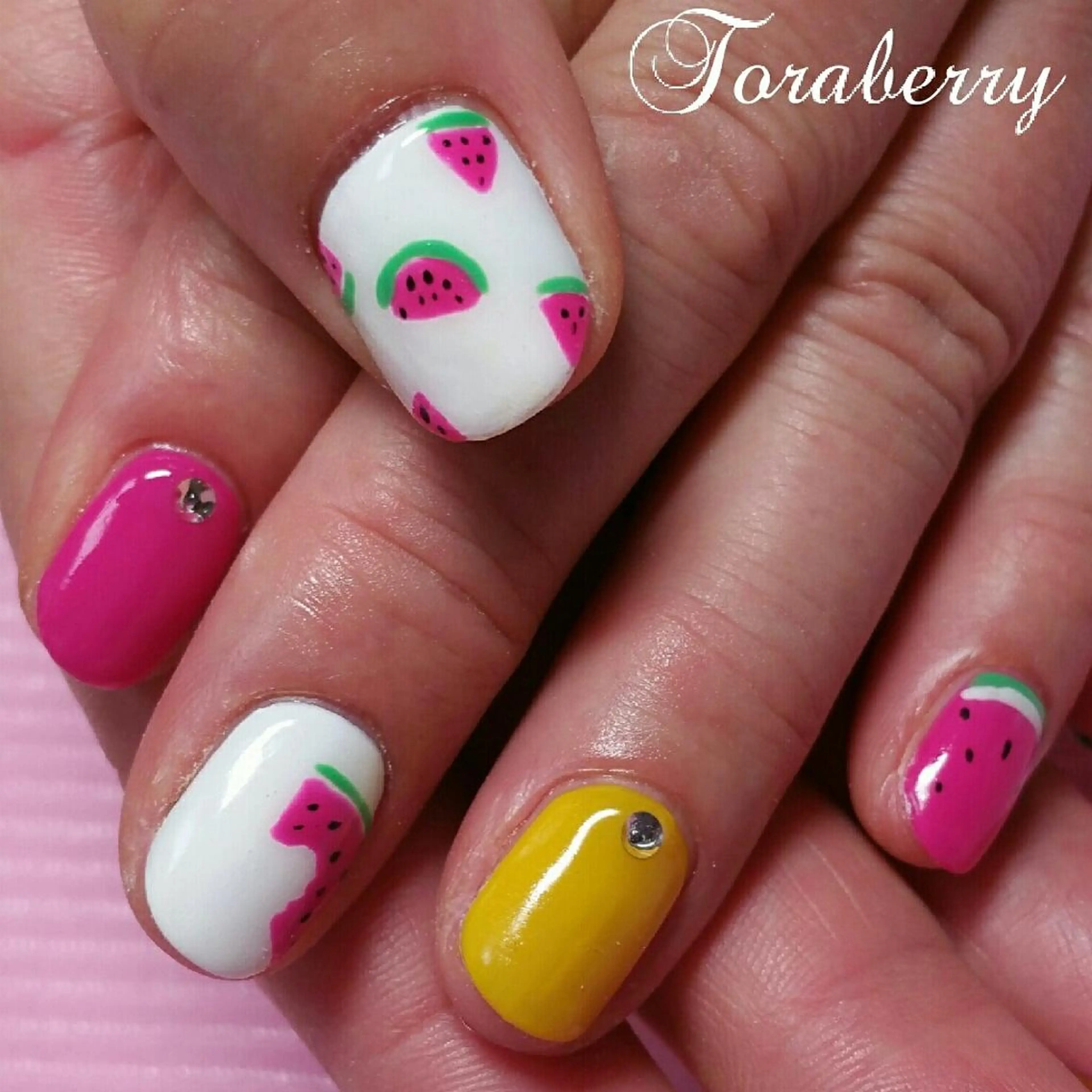 ネイル 持ち込み ネイリスト なつみのネイルデザイン