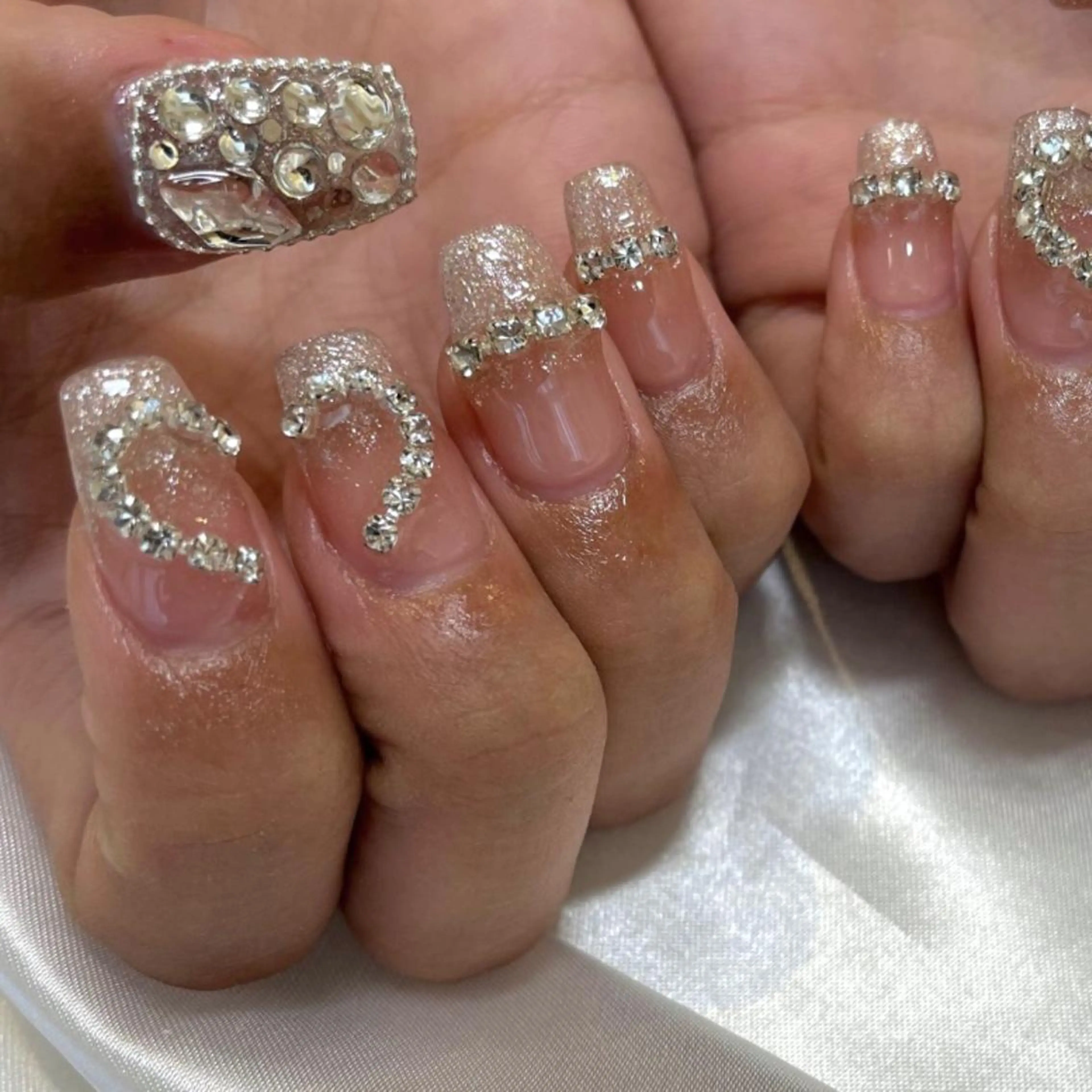 ネイル KUKU所属・KUKU nailのネイルデザイン