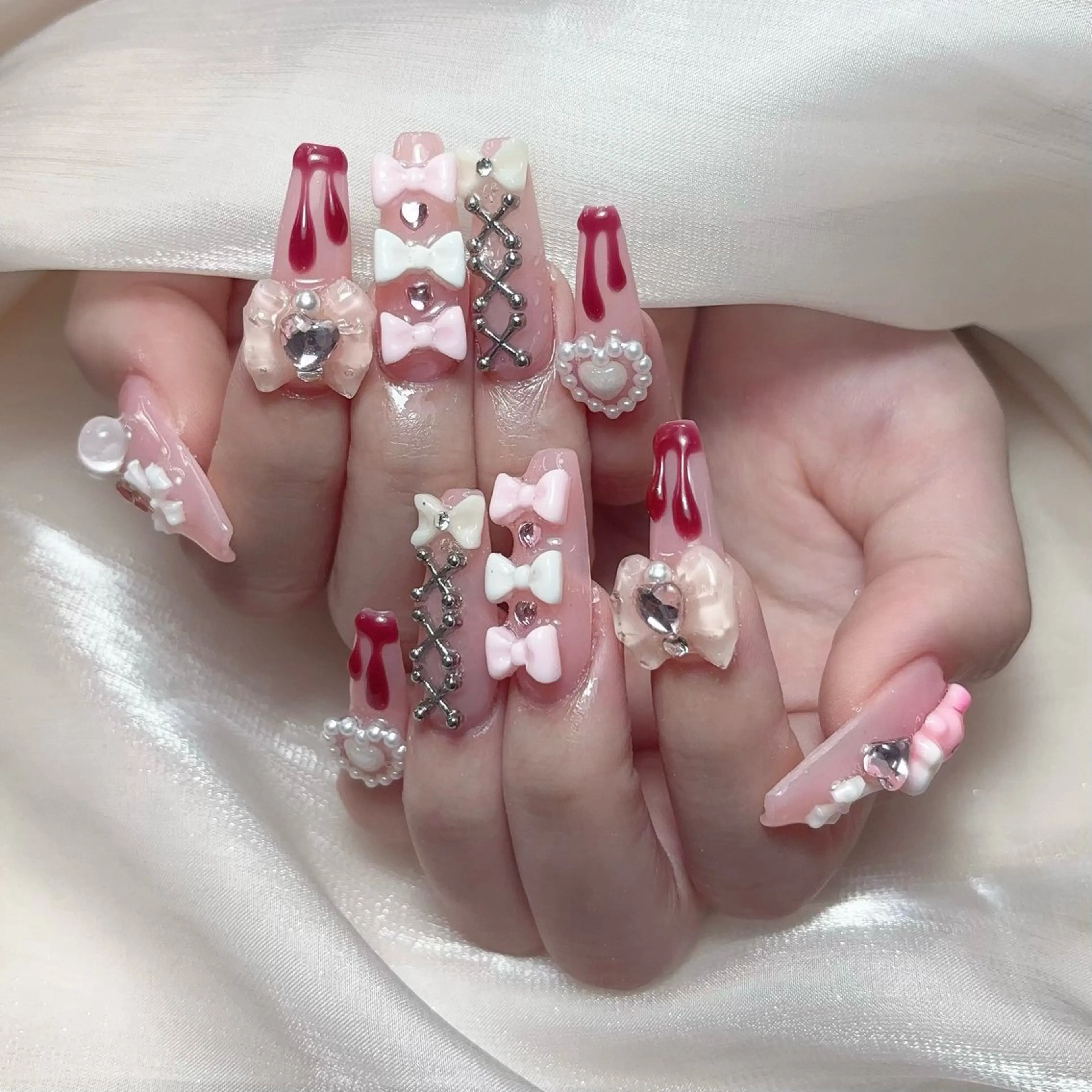 ネイル クリアネイル キラキラネイル ロングネイル マグネットネイル 夏ネイル princess 木戸　唯のネイルデザイン