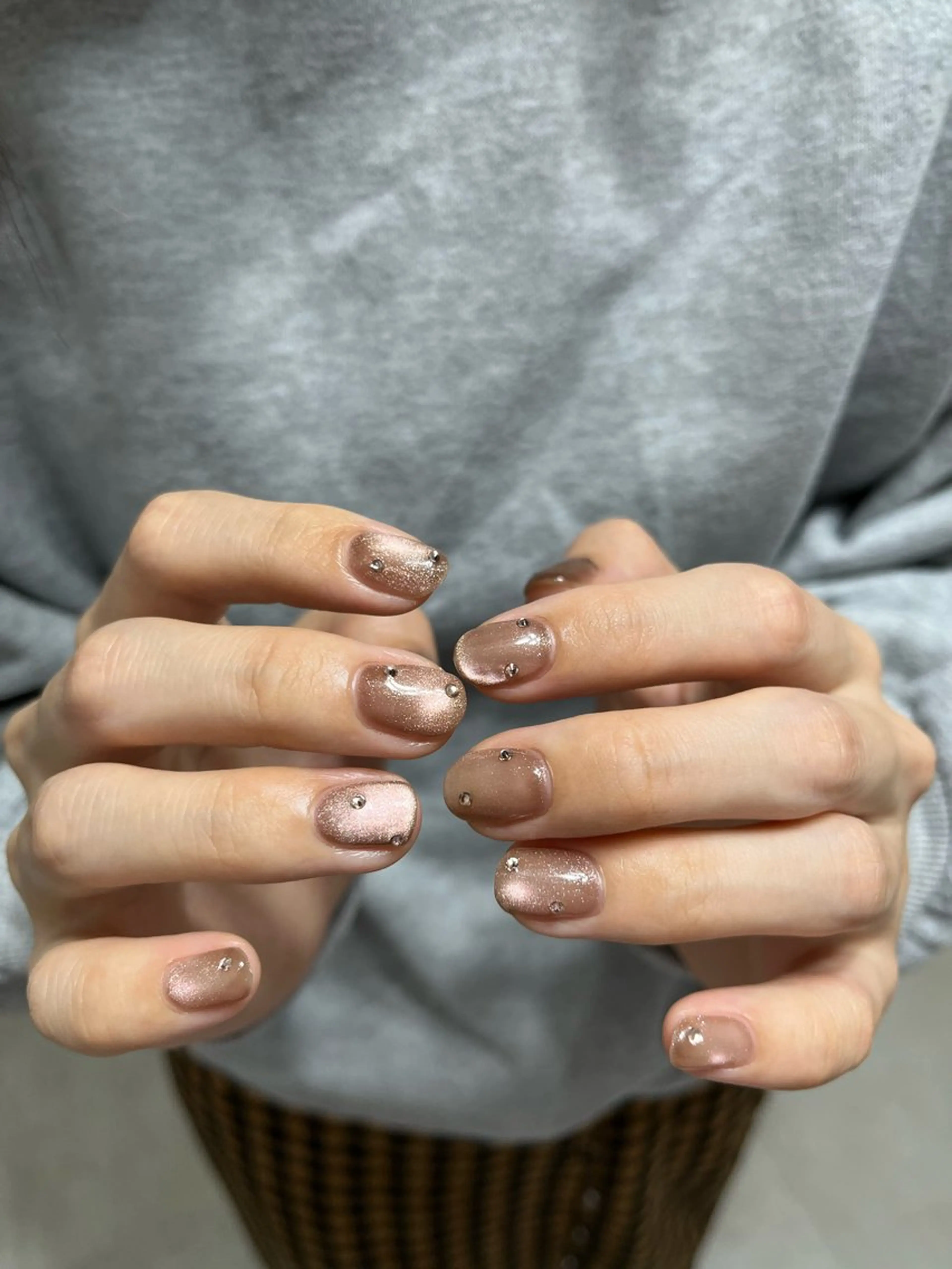 ○マグネット/フラッシュ　※フットネイル+¥1,000 当店オフまたはフィルイン無料⭕️の写真