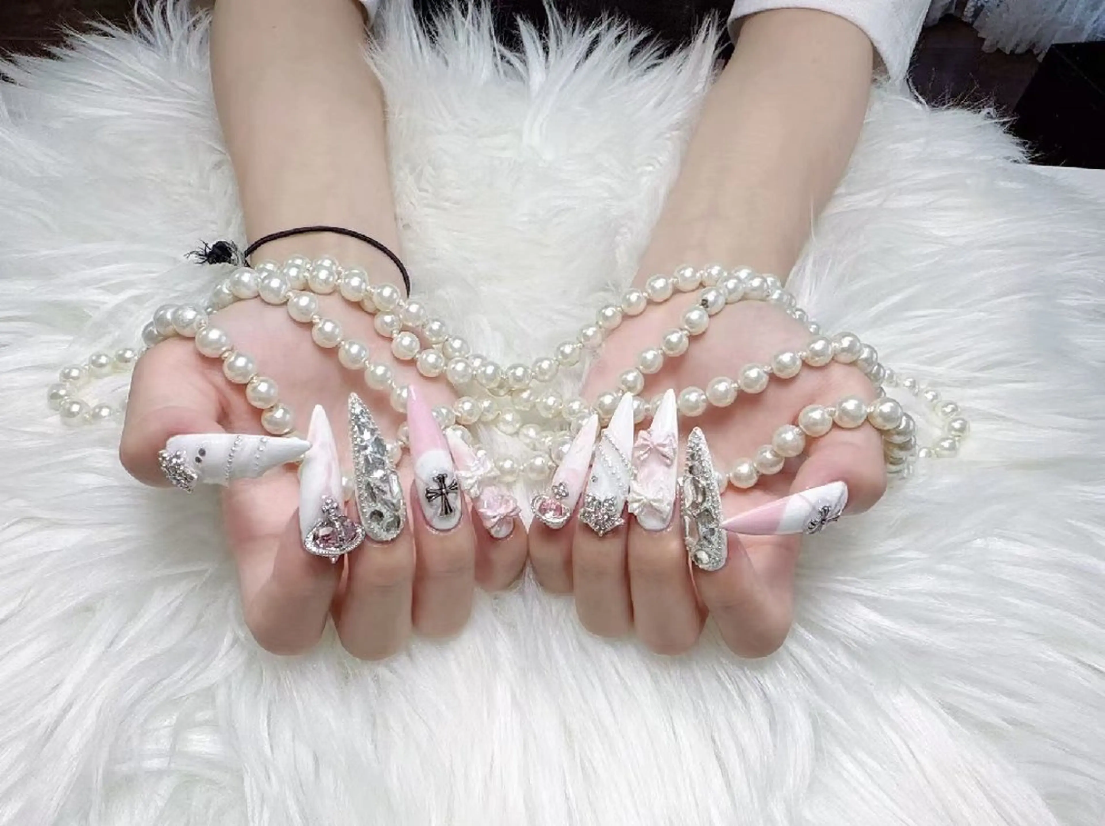 ネイル ENsalon AKIRAのネイルデザイン