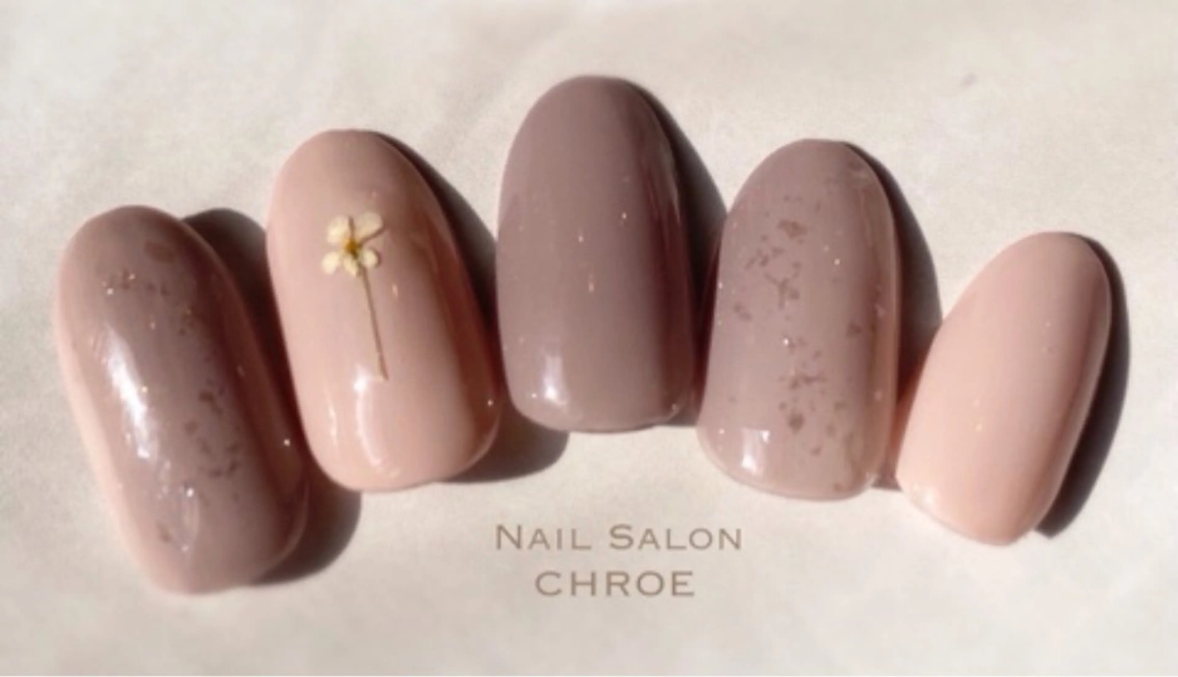ネイル Nail Salon CHROE所属・西川 綾乃のネイルデザイン